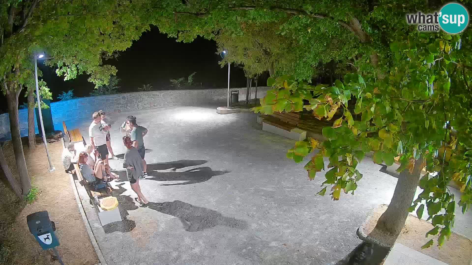 Webcam Senj en direct – Parc des Écrivains et canal du Velebit
