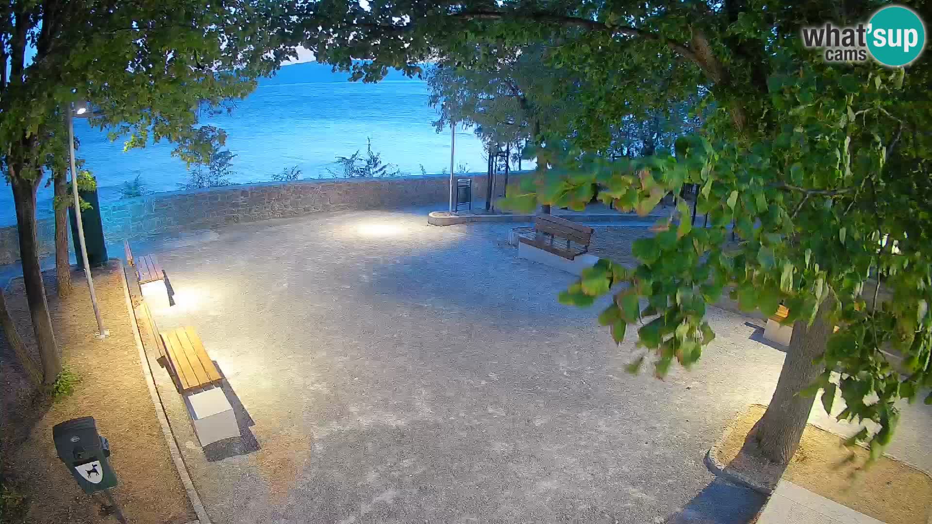 Senj Live Webcam – Schriftstellerpark und Velebit-Kanal