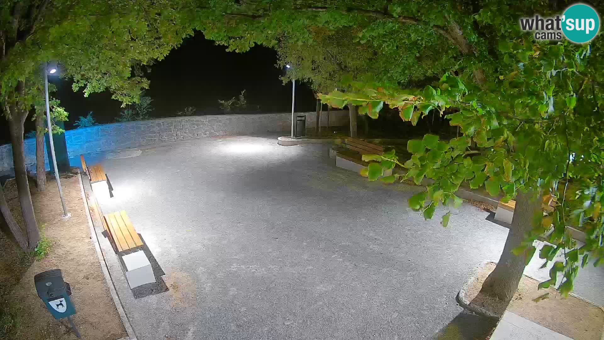 Webcam Senj en direct – Parc des Écrivains et canal du Velebit