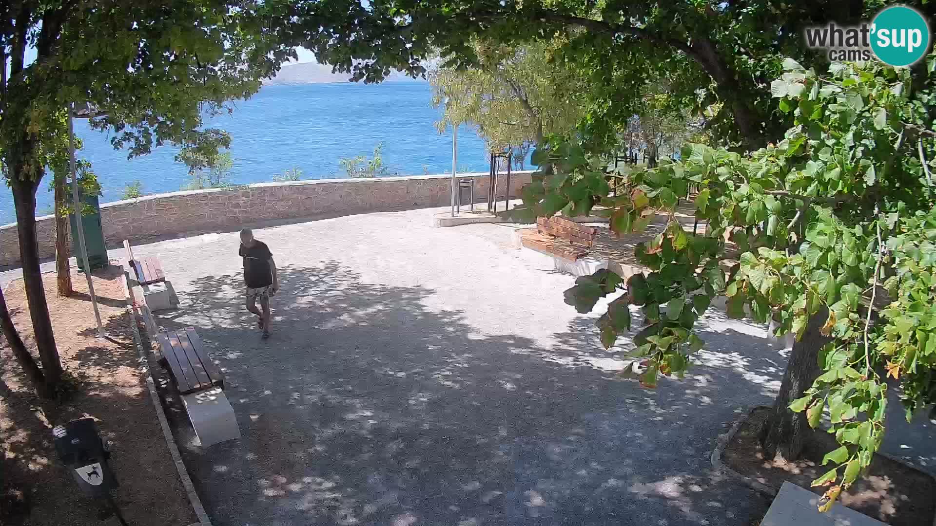 Webcam Senj en direct – Parc des Écrivains et canal du Velebit
