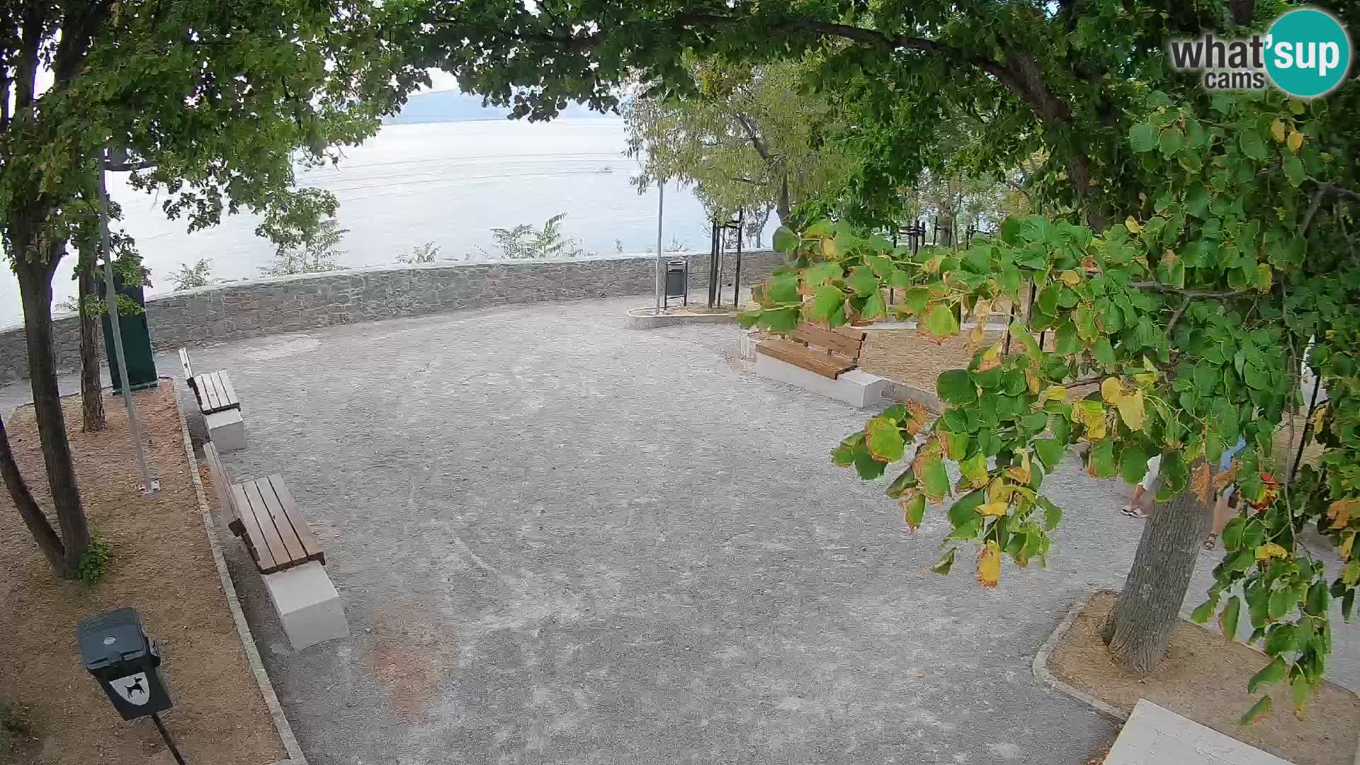 Kamera uživo Senj – Park književnika i Velebitski kanal