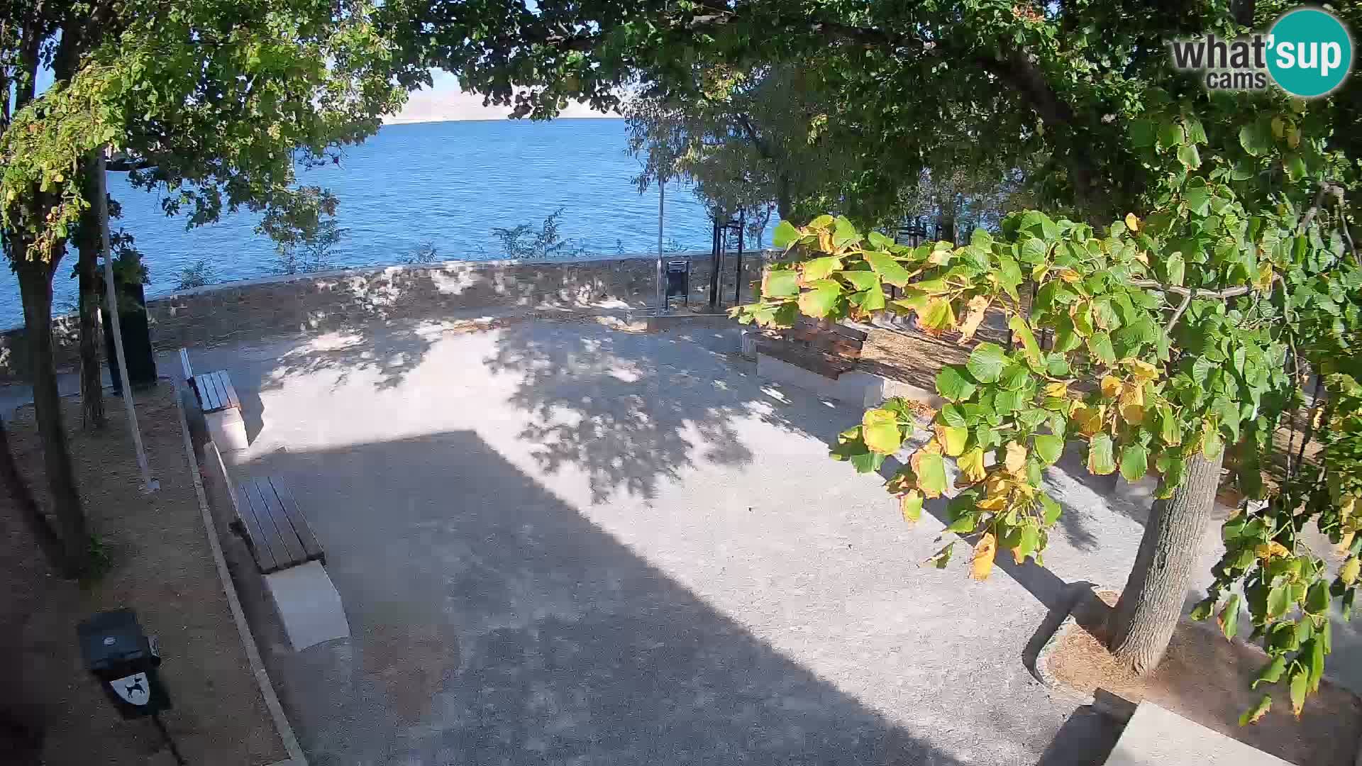 Kamera uživo Senj – Park književnika i Velebitski kanal