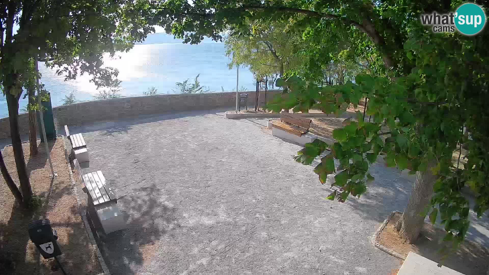 Kamera uživo Senj – Park književnika i Velebitski kanal