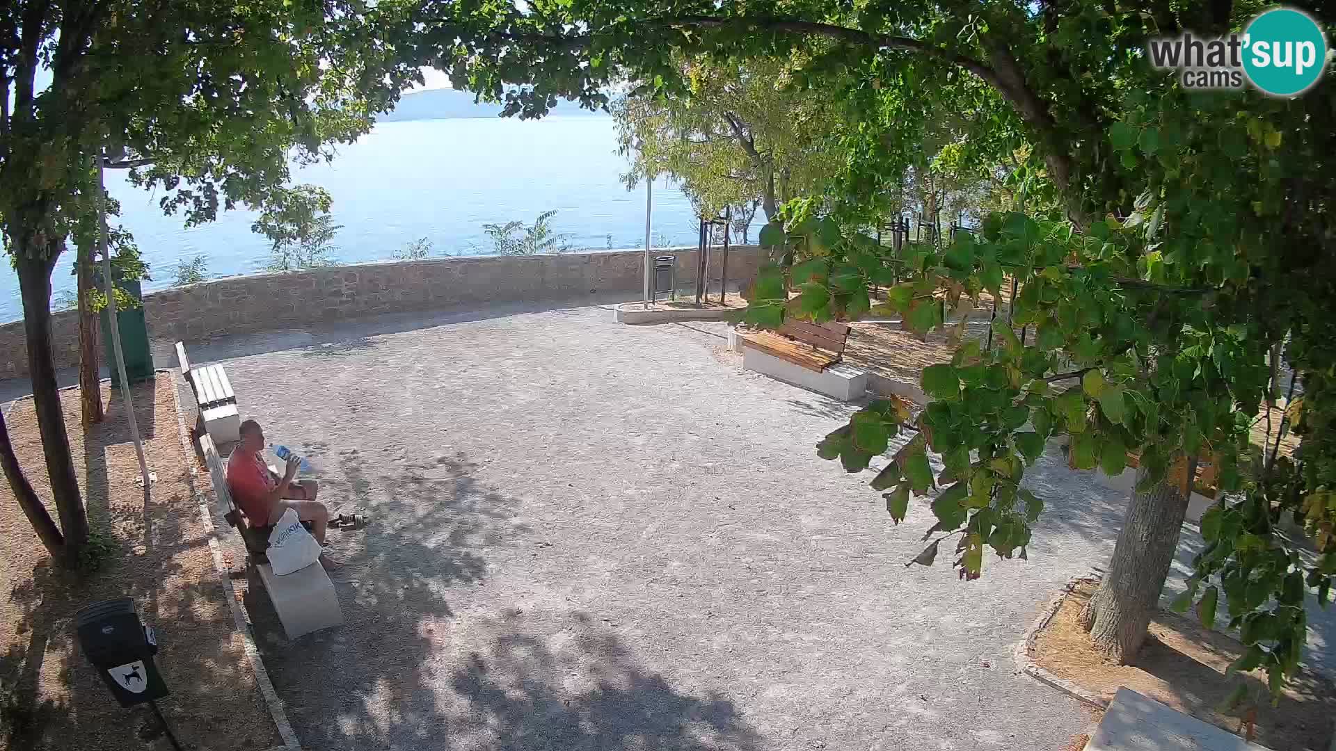 Webcam Senj en direct – Parc des Écrivains et canal du Velebit