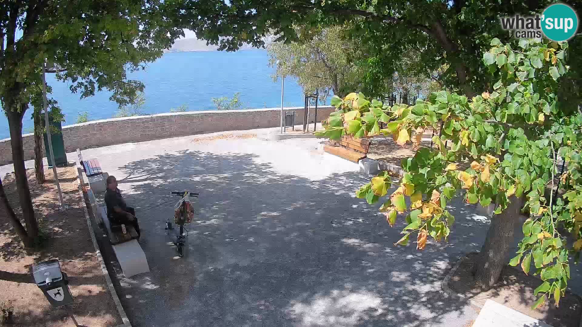 Senj Live Webcam – Schriftstellerpark und Velebit-Kanal