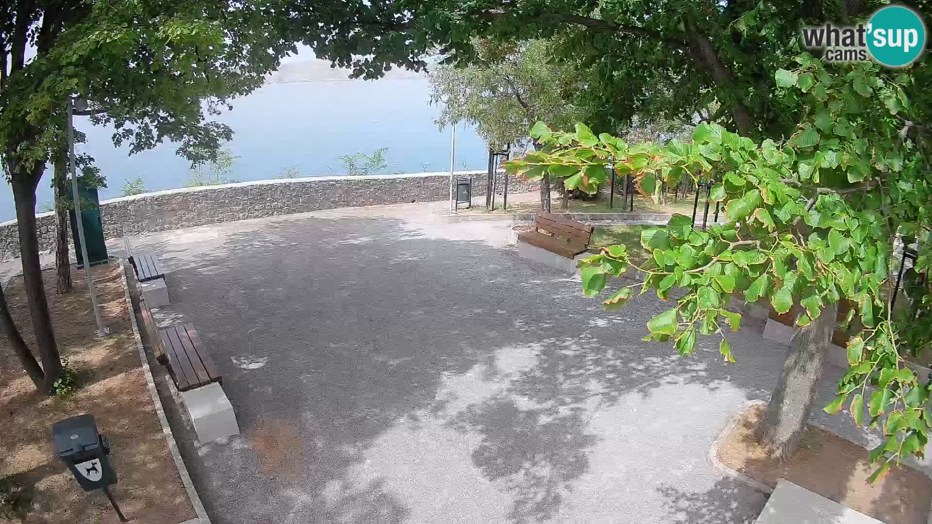 Senj Live Webcam – Schriftstellerpark und Velebit-Kanal