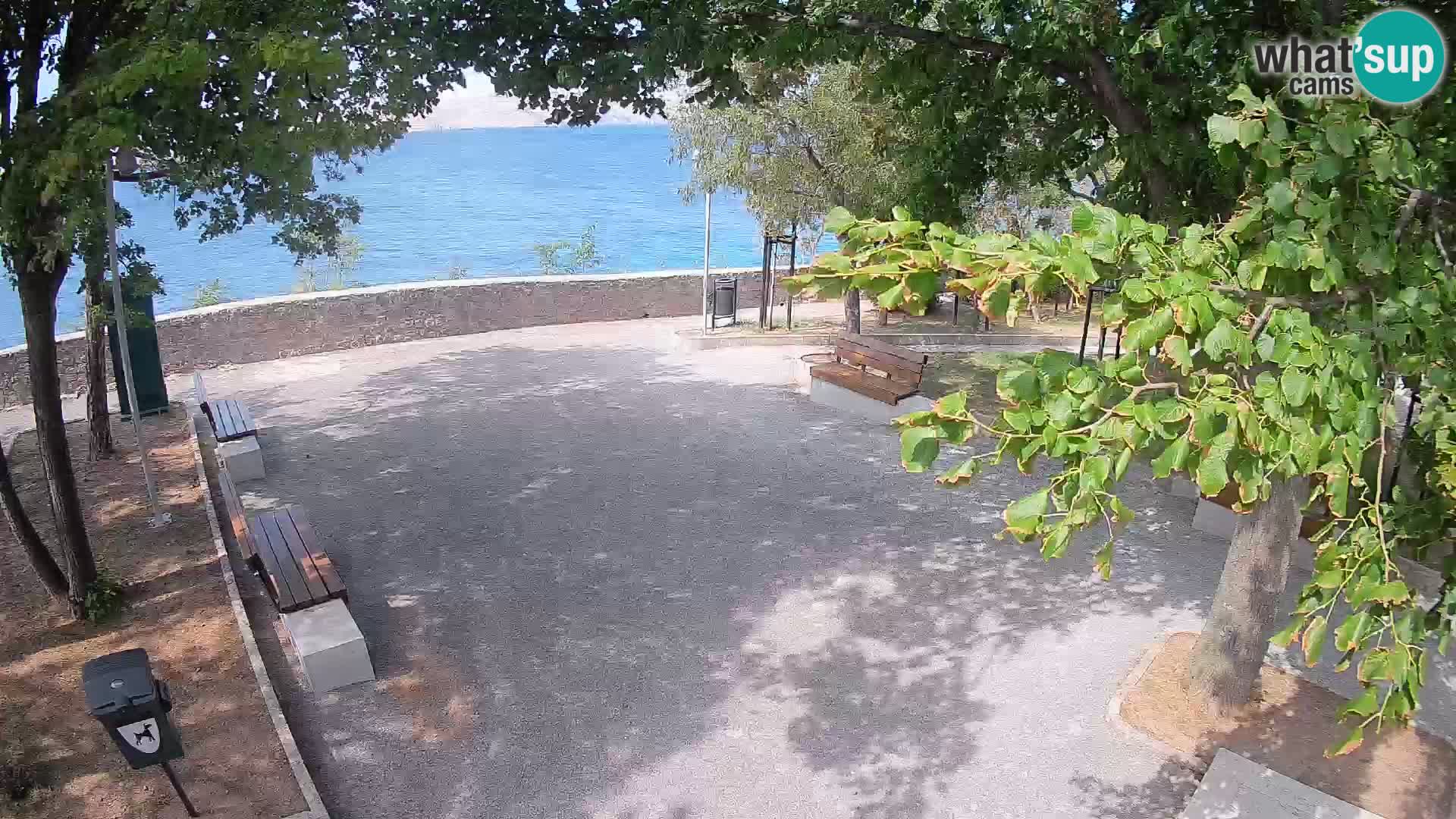 Kamera uživo Senj – Park književnika i Velebitski kanal