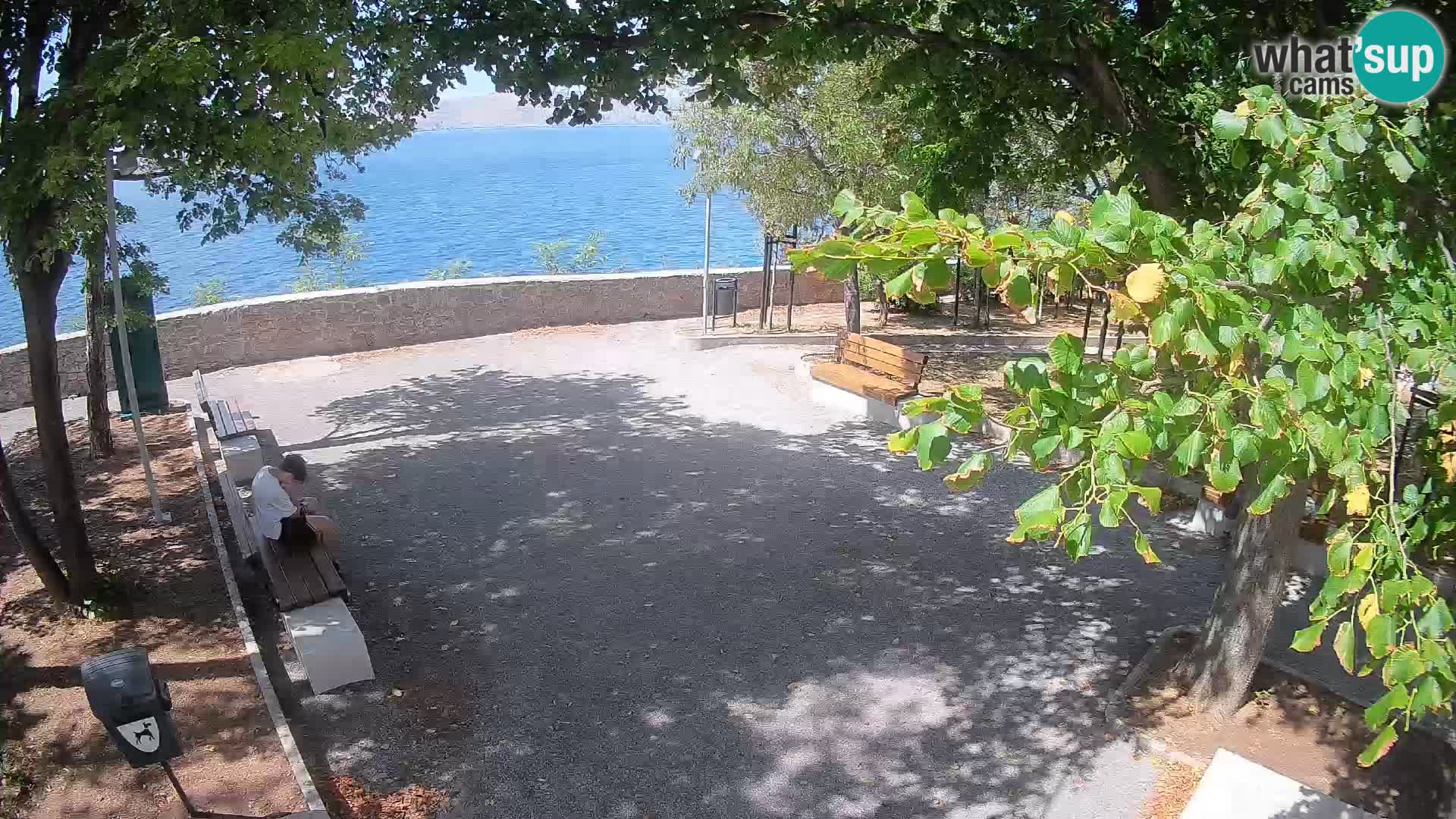 Webcam Senj en direct – Parc des Écrivains et canal du Velebit