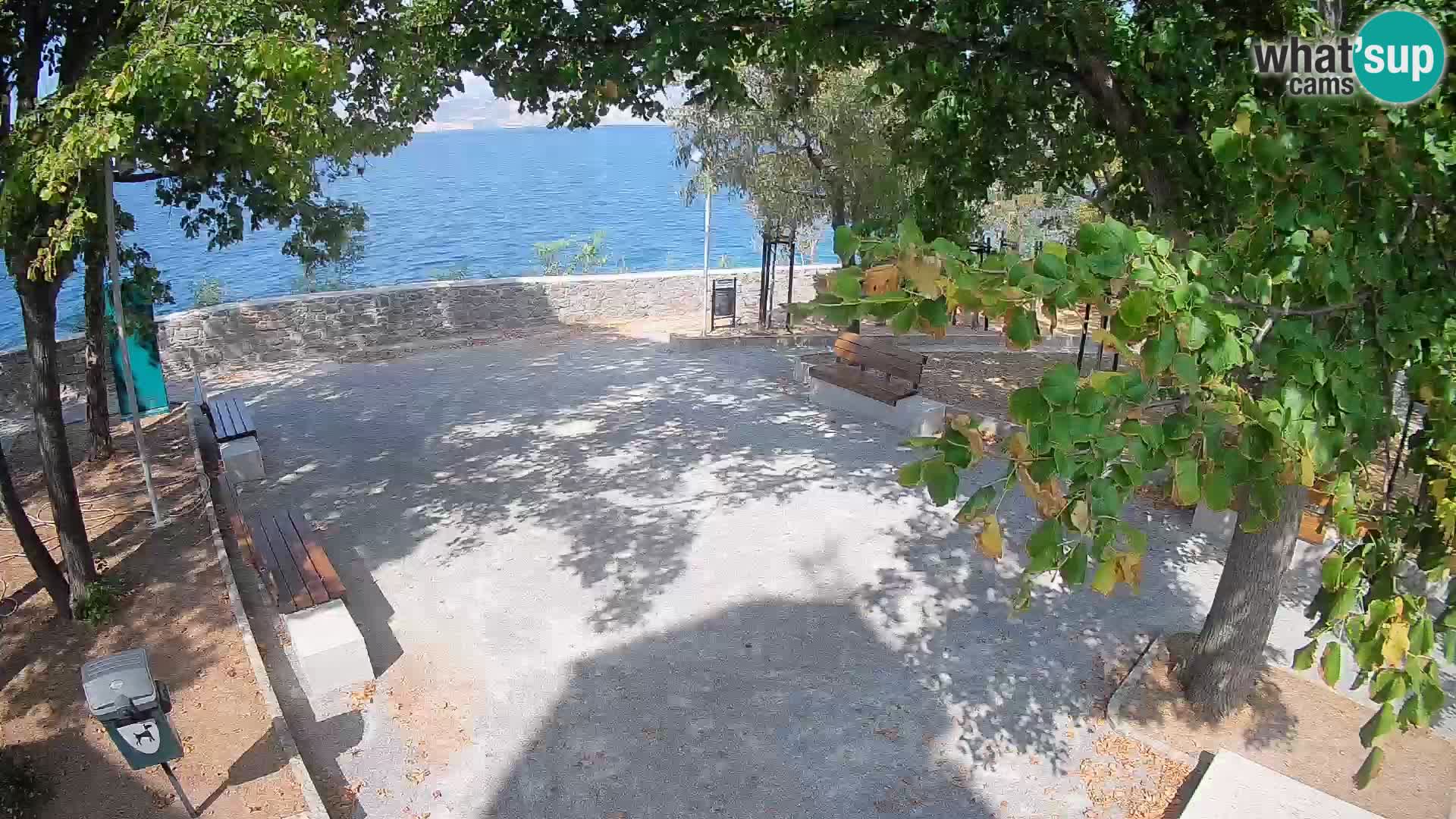 Kamera uživo Senj – Park književnika i Velebitski kanal