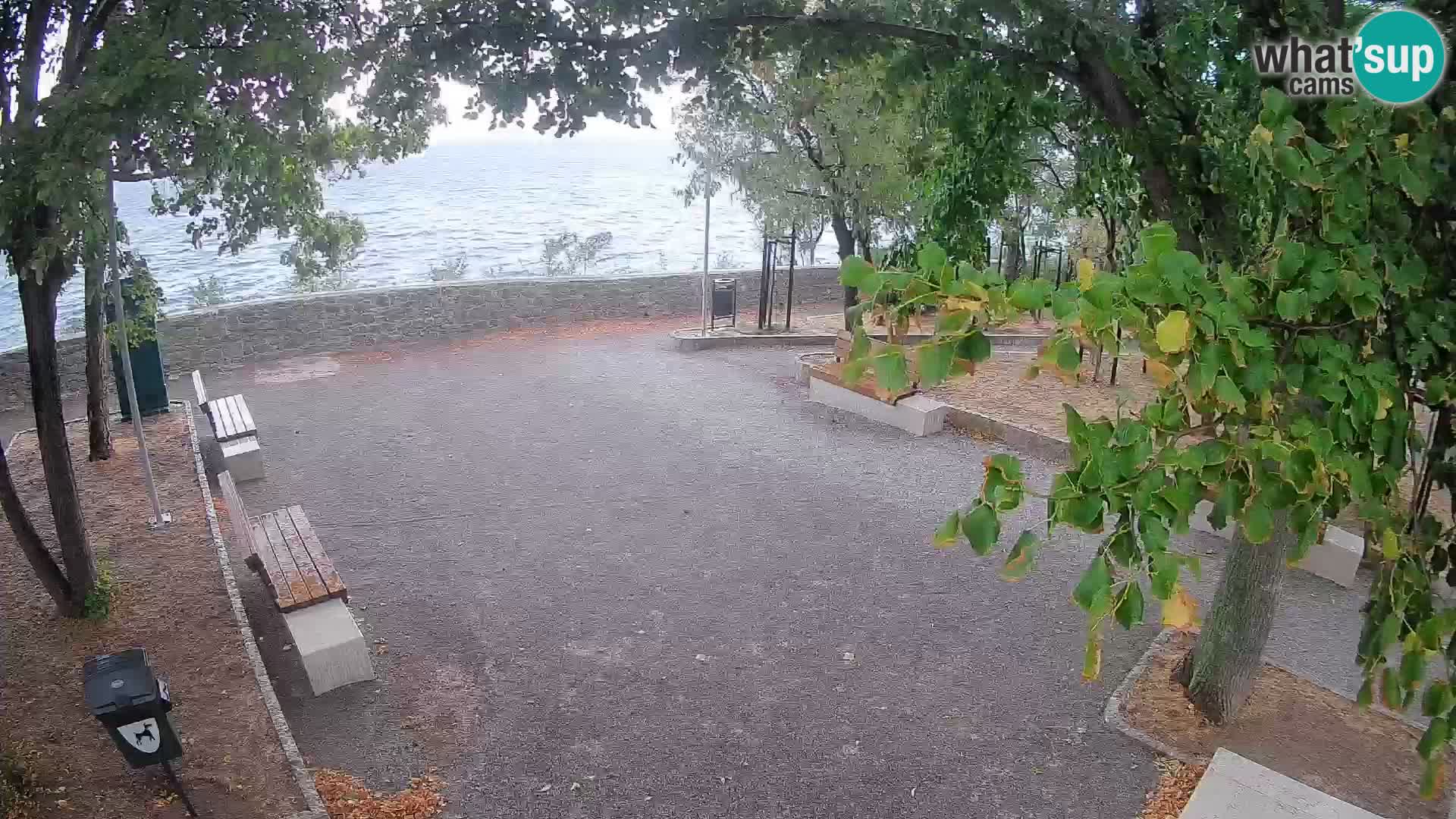 Webcam Senj en direct – Parc des Écrivains et canal du Velebit