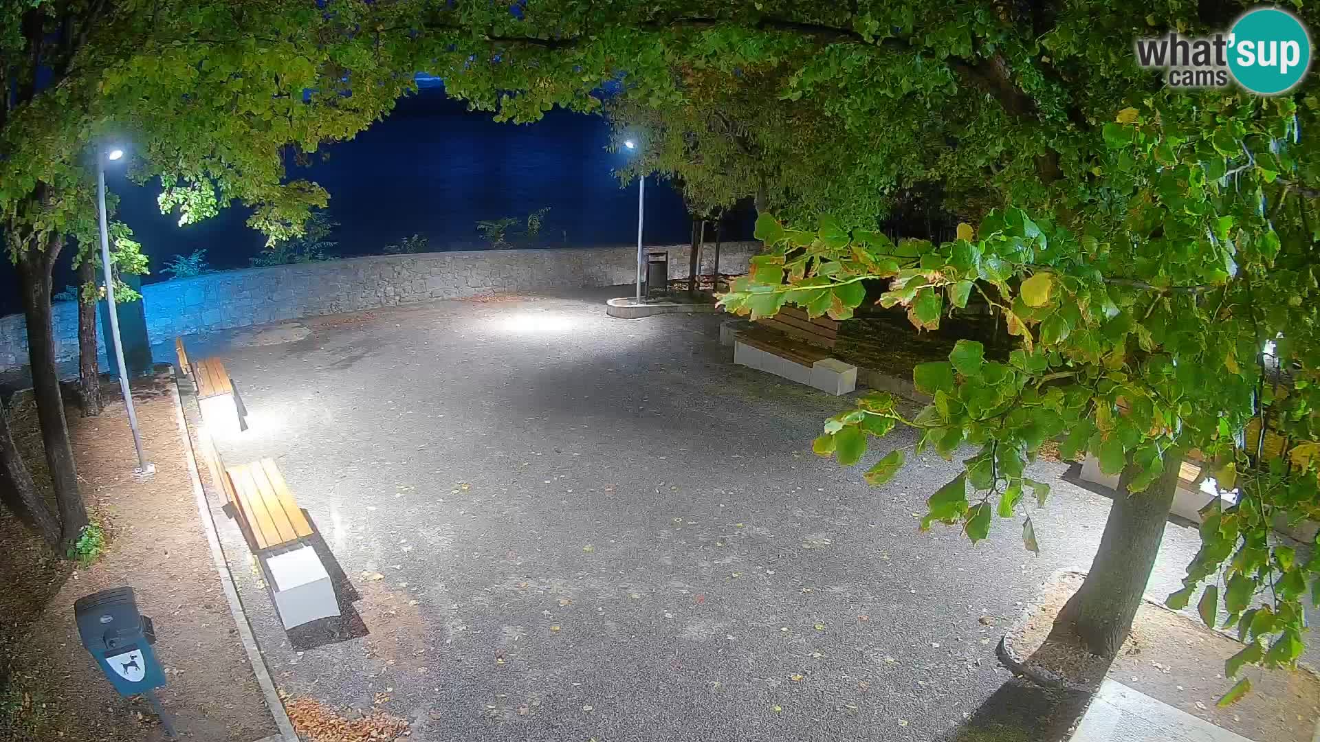 Webcam Senj en direct – Parc des Écrivains et canal du Velebit