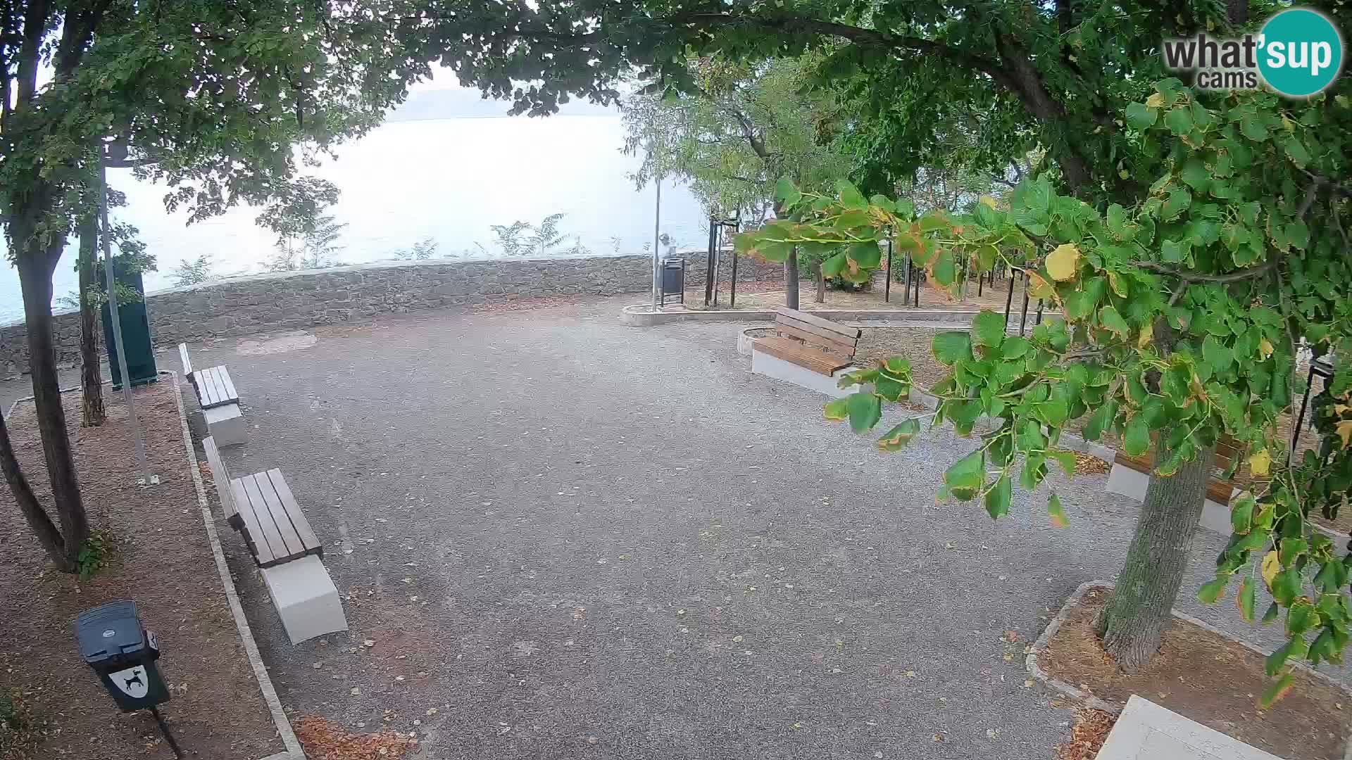 Webcam Senj en direct – Parc des Écrivains et canal du Velebit