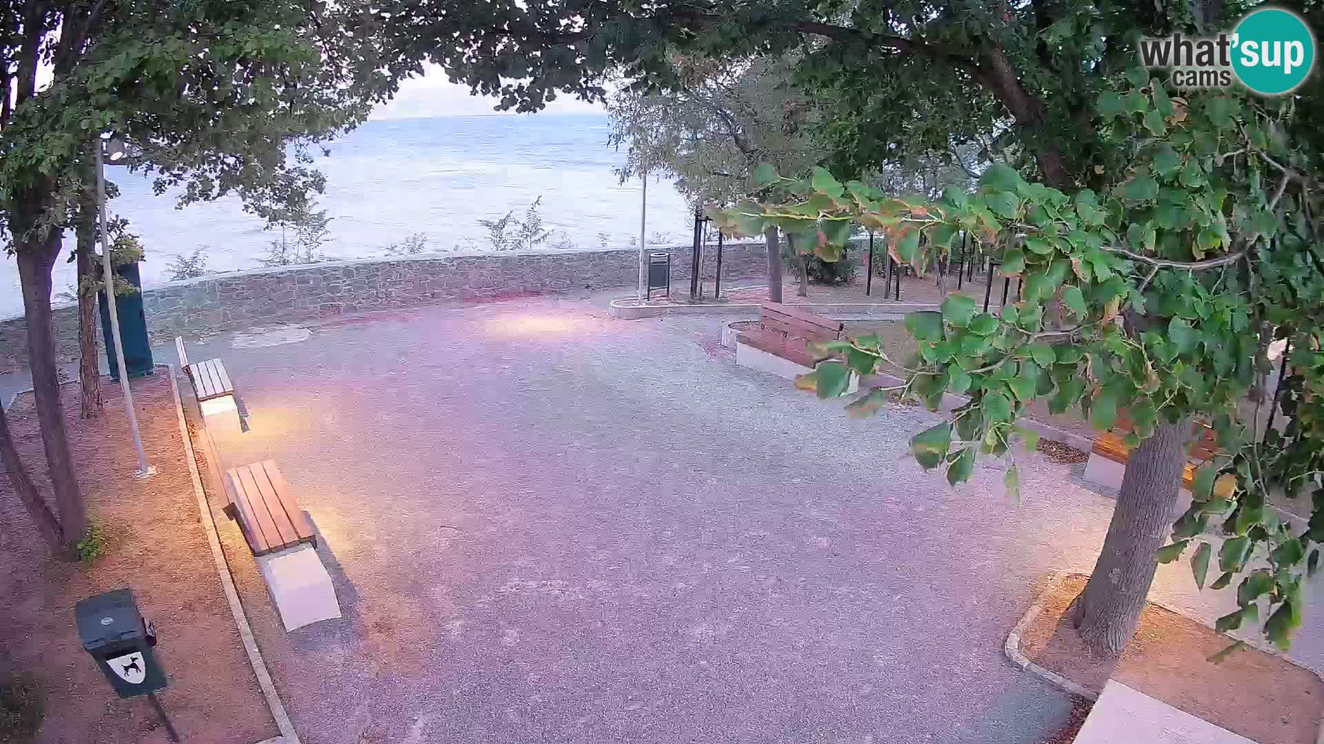 Senj Live Webcam – Schriftstellerpark und Velebit-Kanal