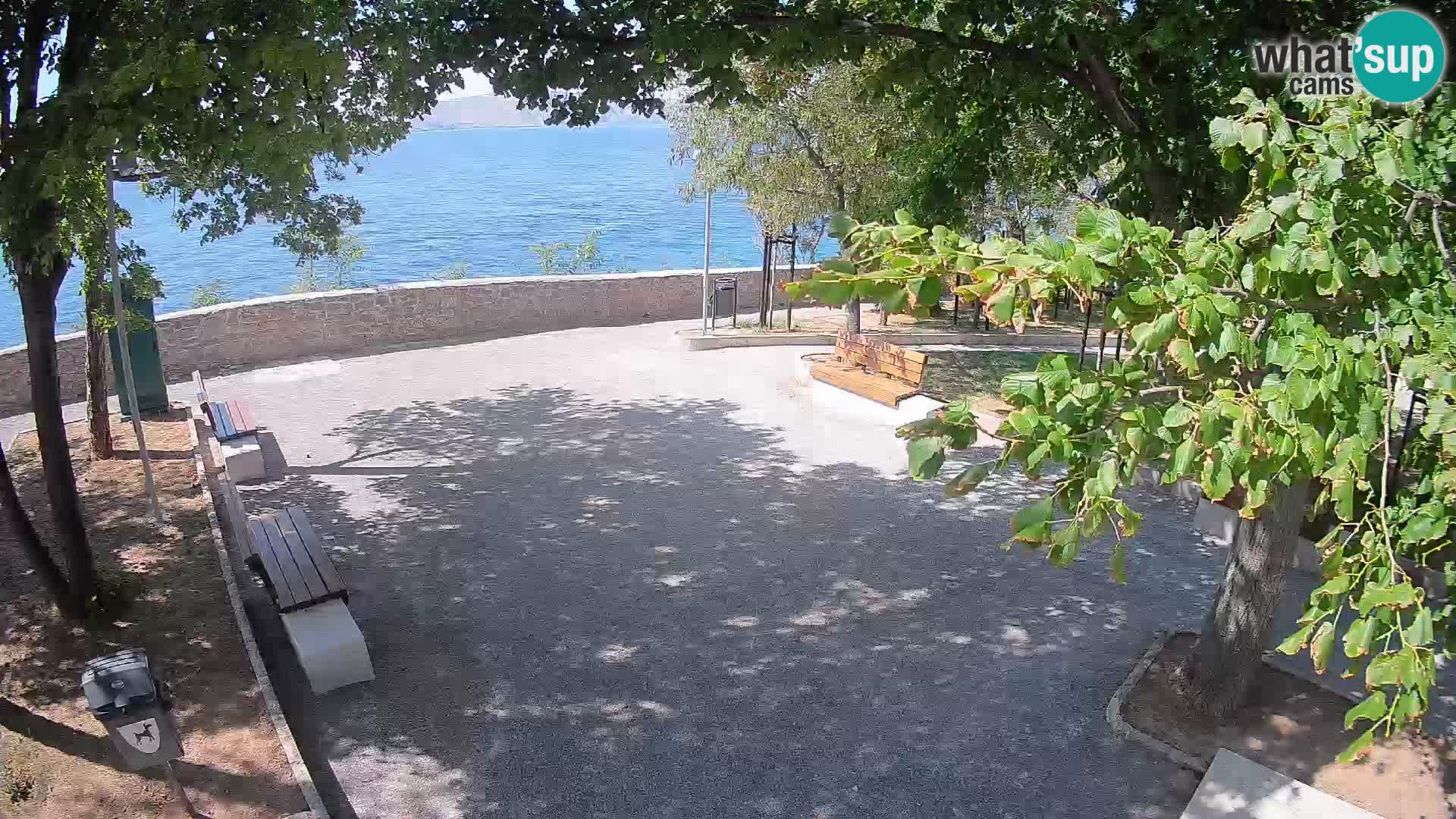 Kamera uživo Senj – Park književnika i Velebitski kanal