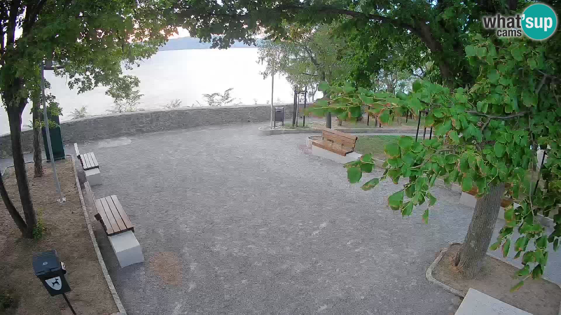 Senj Live Webcam – Schriftstellerpark und Velebit-Kanal