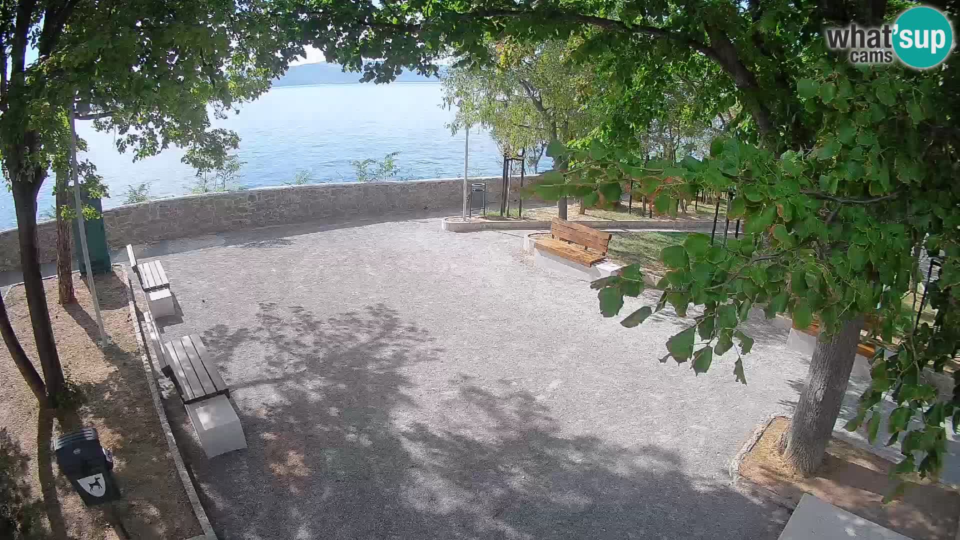 Kamera uživo Senj – Park književnika i Velebitski kanal