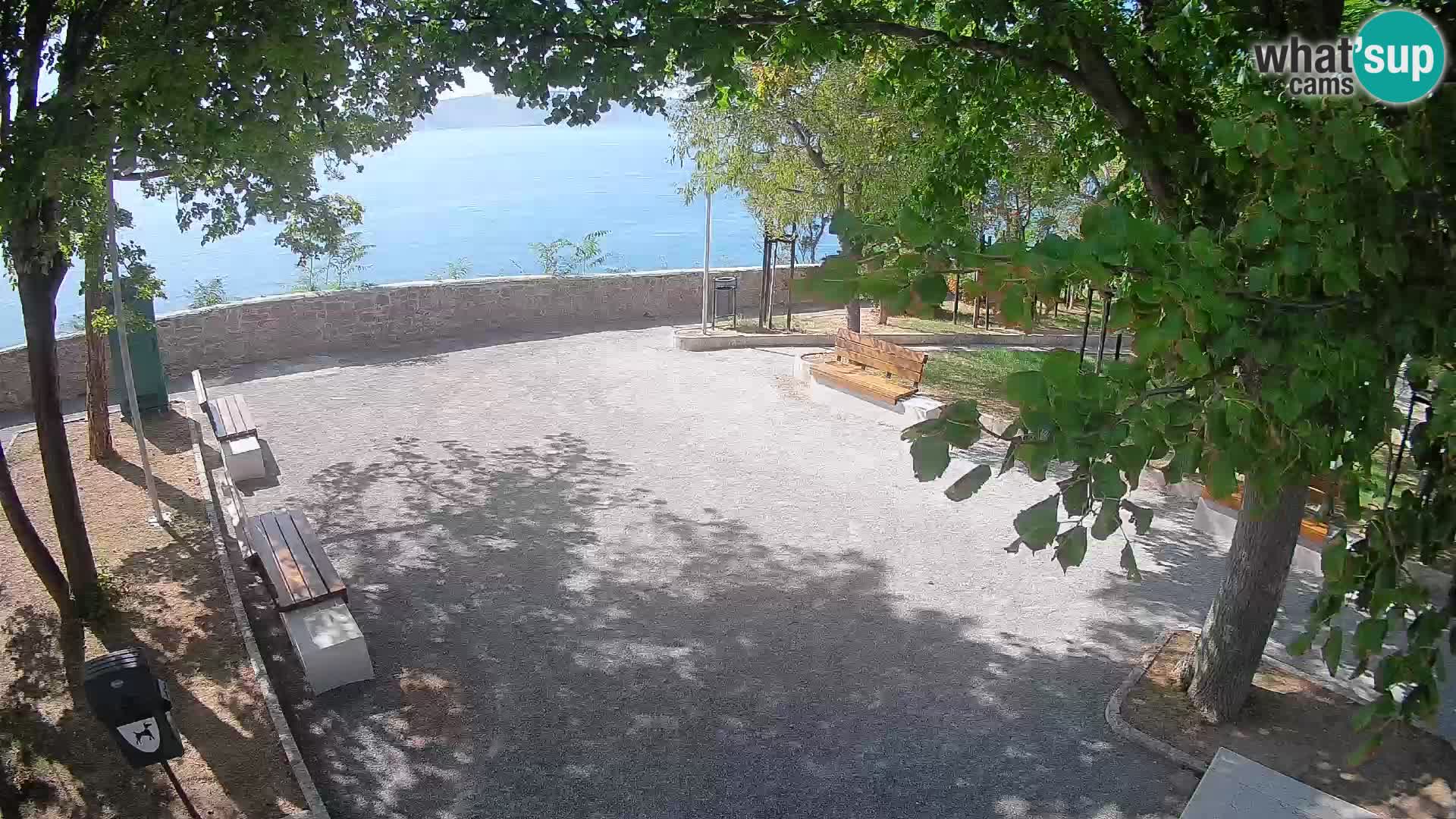 Kamera uživo Senj – Park književnika i Velebitski kanal