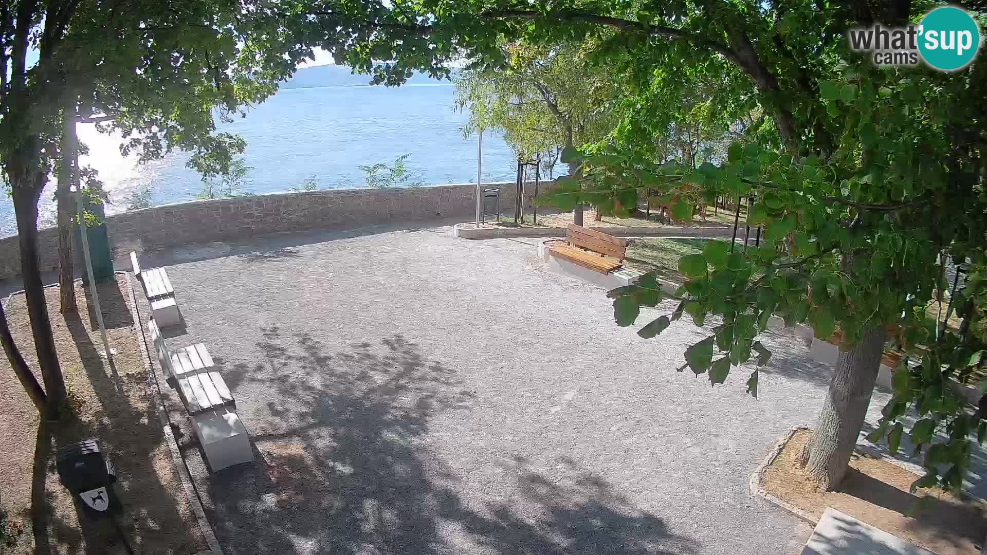 Kamera uživo Senj – Park književnika i Velebitski kanal