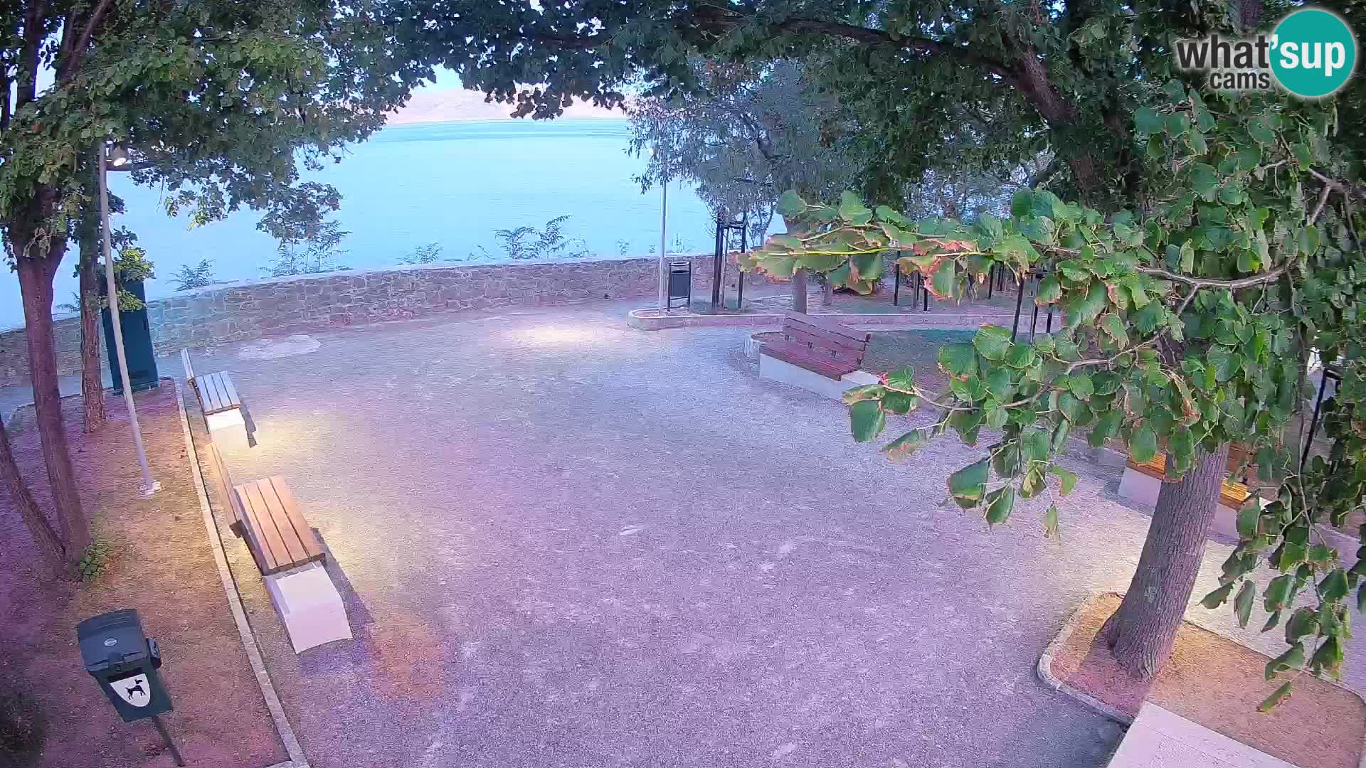 Senj Live Webcam – Schriftstellerpark und Velebit-Kanal