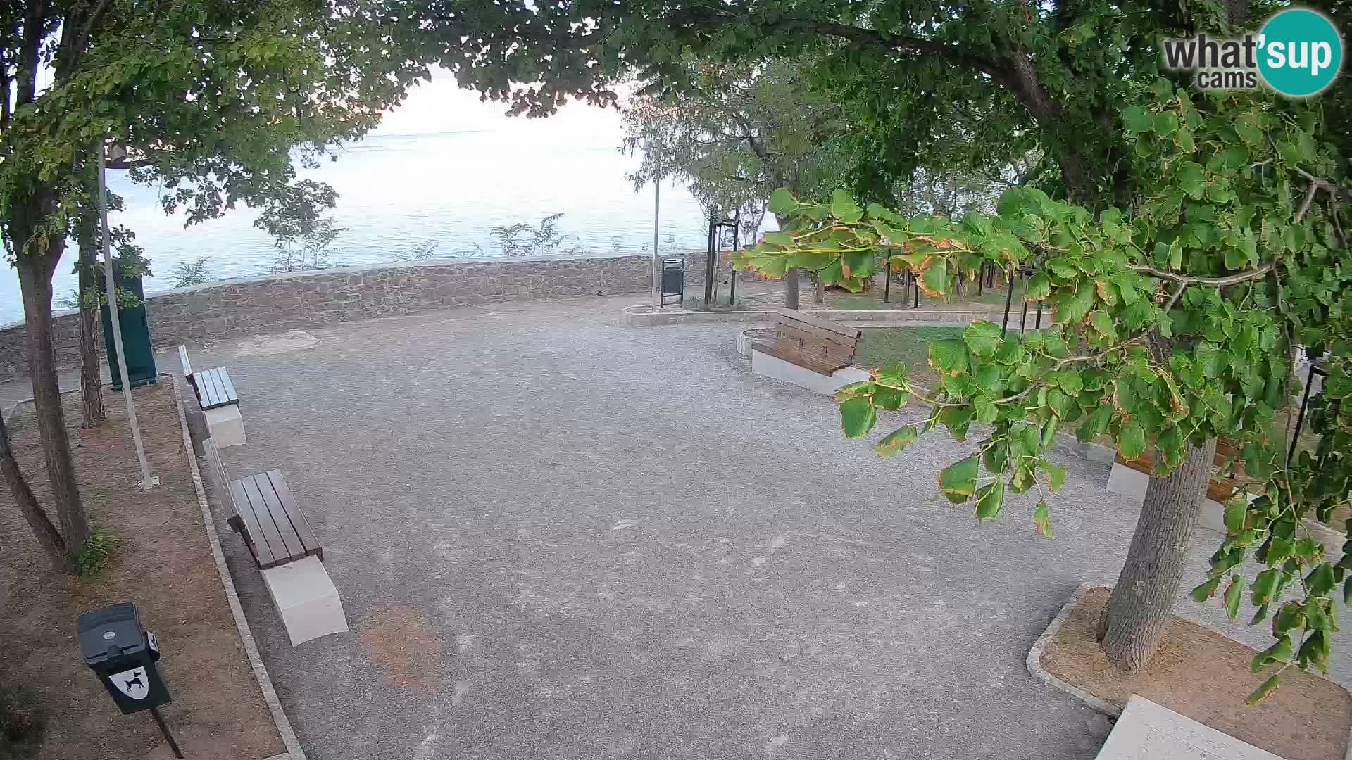 Senj Live Webcam – Schriftstellerpark und Velebit-Kanal