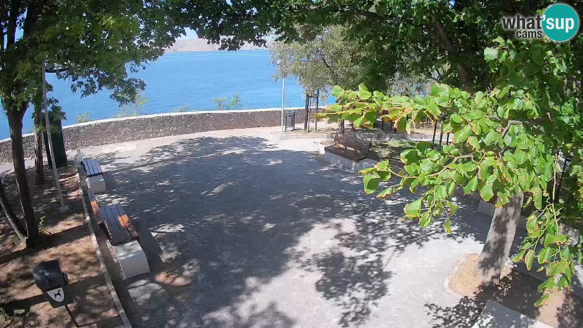 Kamera uživo Senj – Park književnika i Velebitski kanal