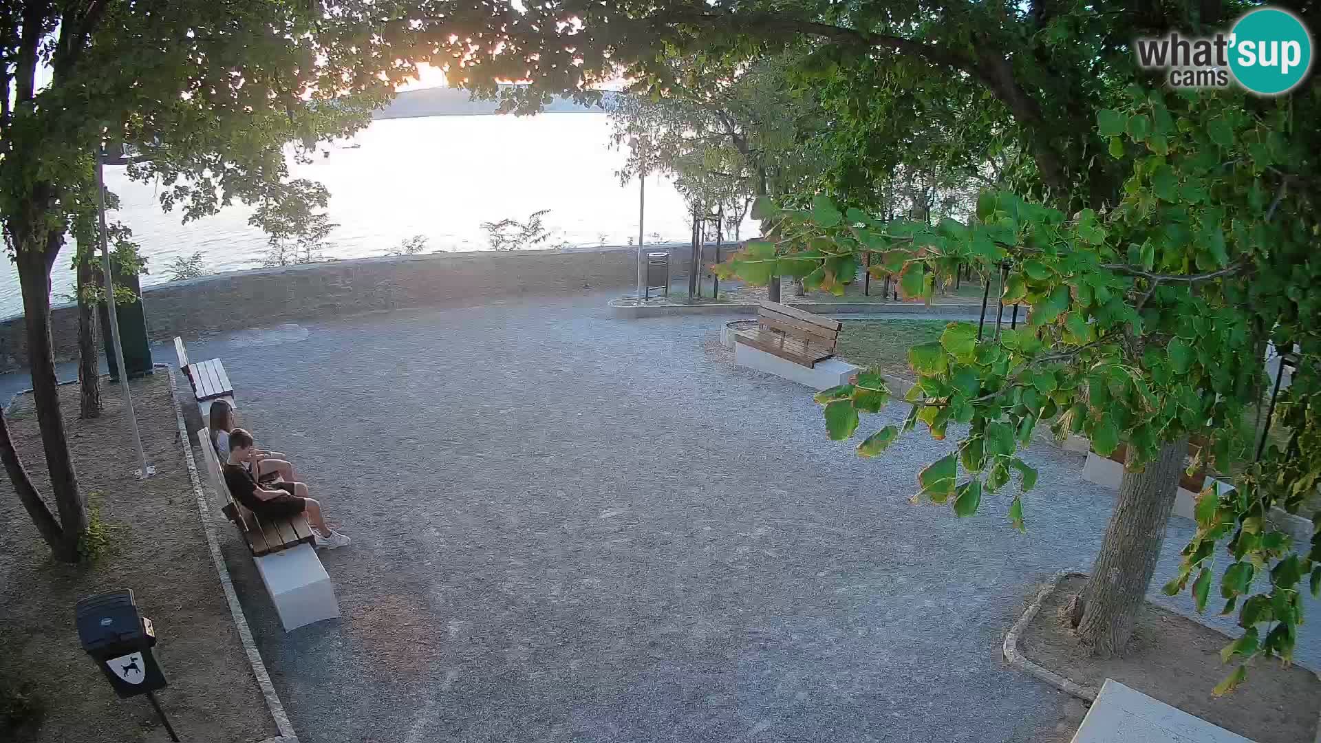 Webcam Senj en direct – Parc des Écrivains et canal du Velebit