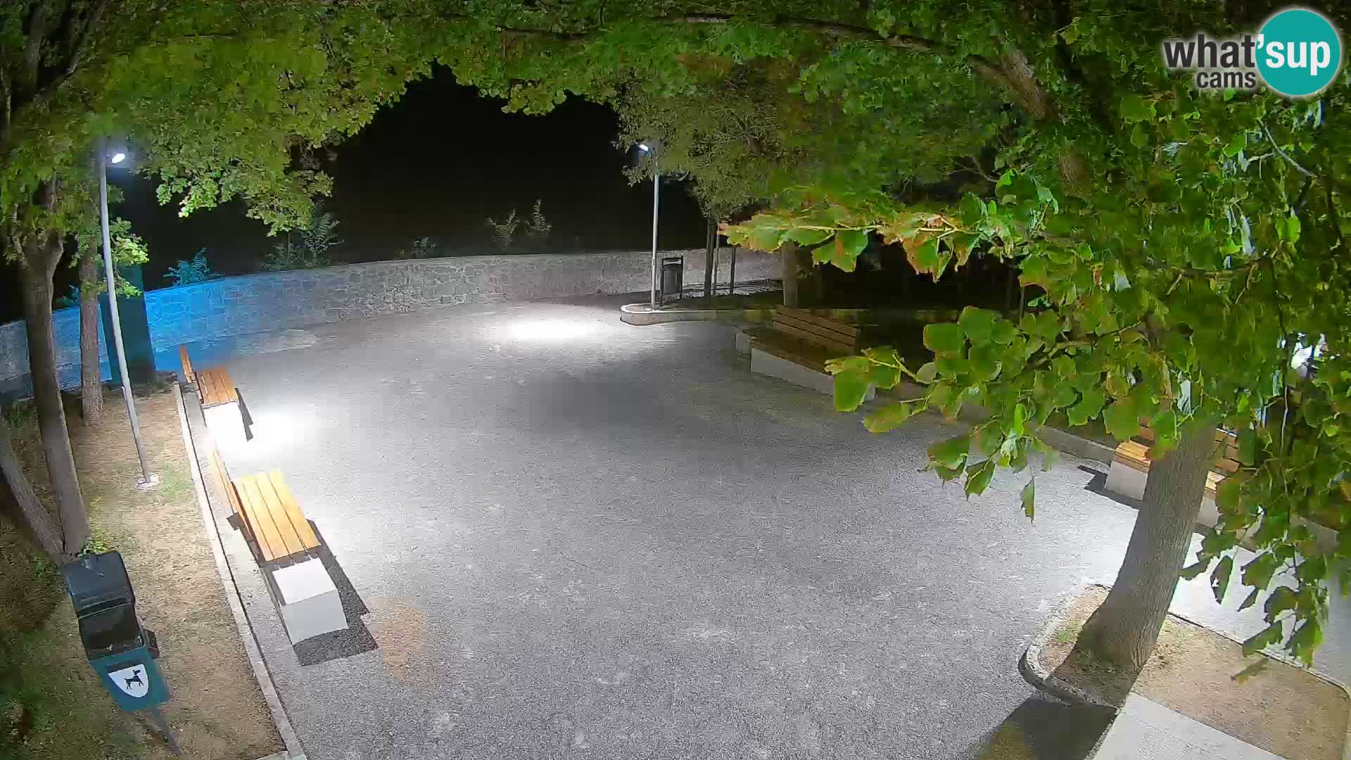 Kamera uživo Senj – Park književnika i Velebitski kanal