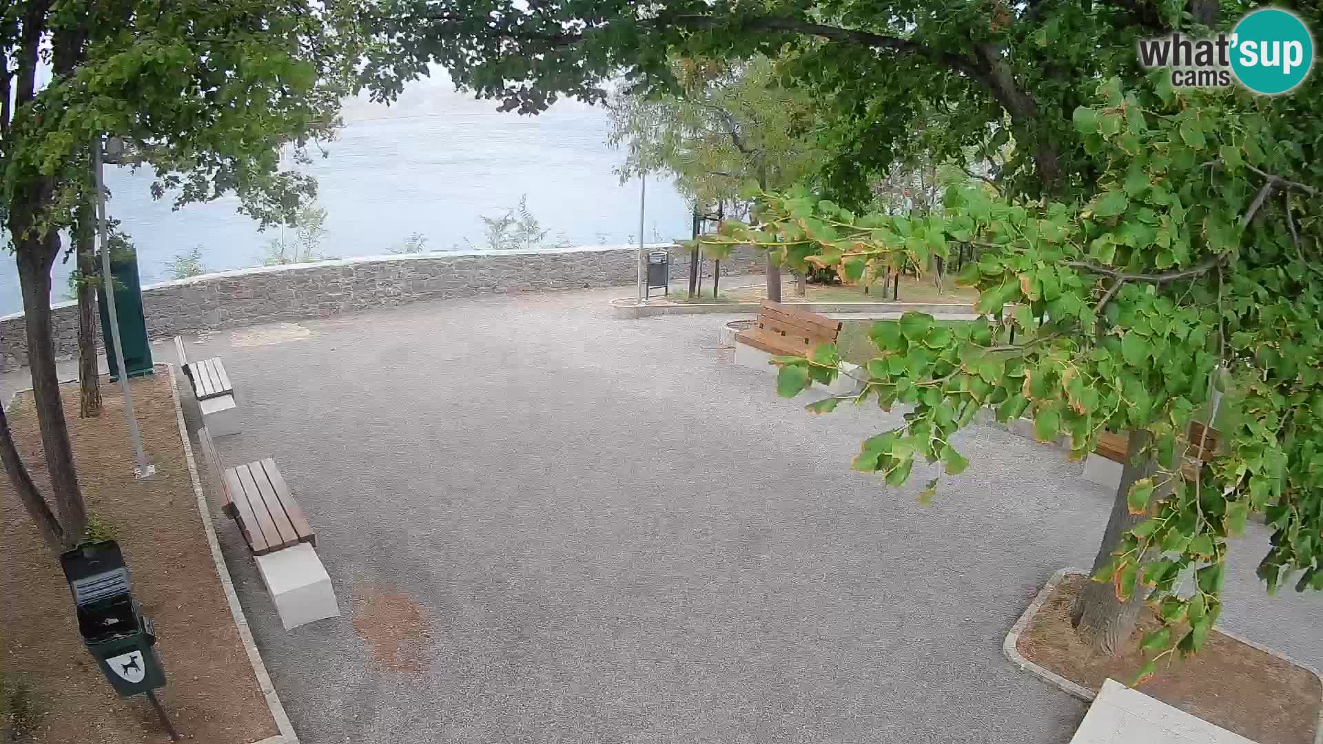 Senj Live Webcam – Schriftstellerpark und Velebit-Kanal