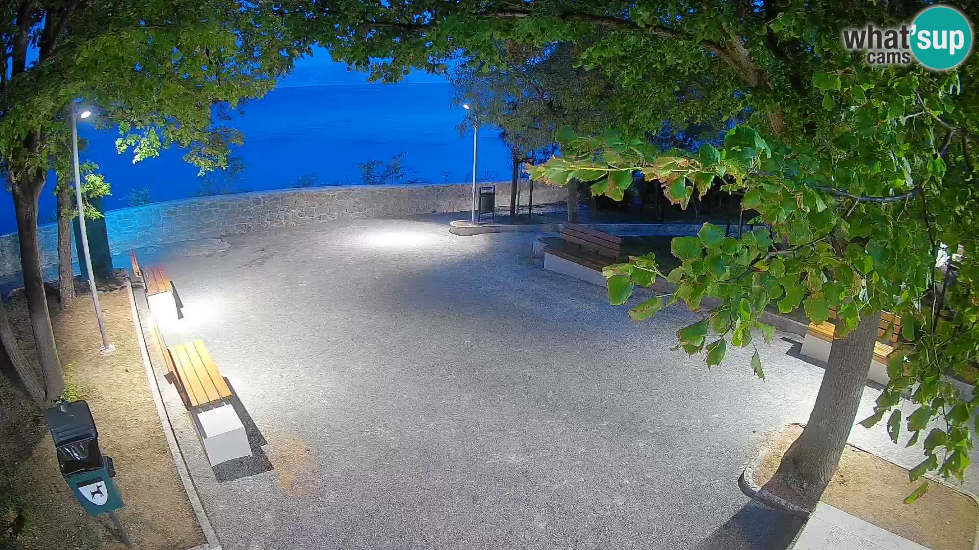 Senj Live Webcam – Schriftstellerpark und Velebit-Kanal