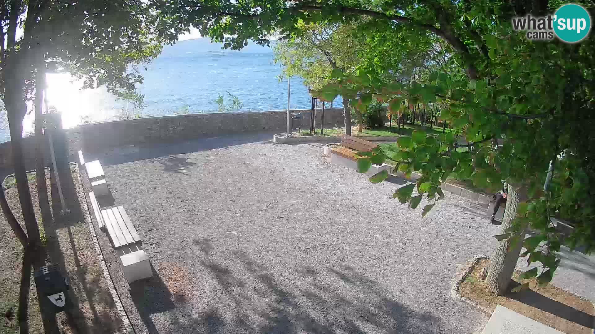 Webcam Senj en direct – Parc des Écrivains et canal du Velebit
