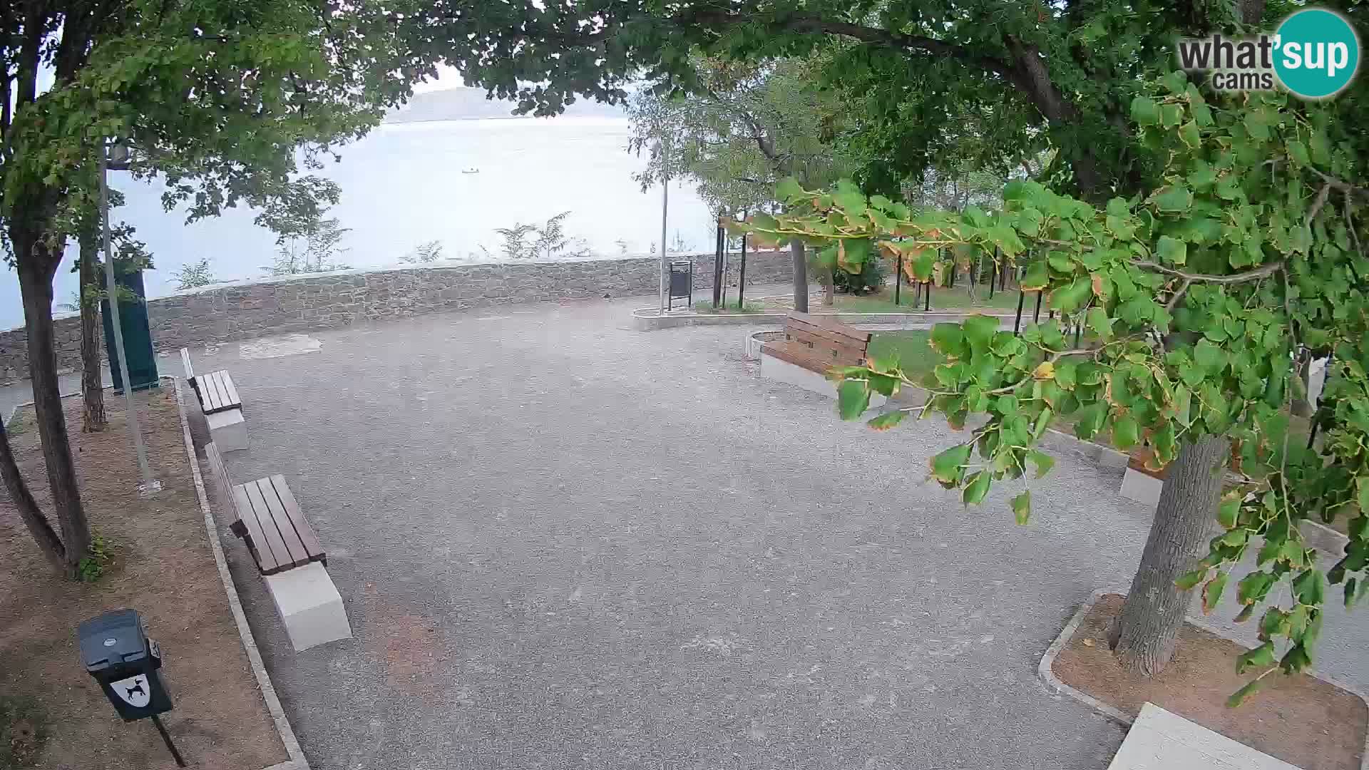 Senj Live Webcam – Schriftstellerpark und Velebit-Kanal
