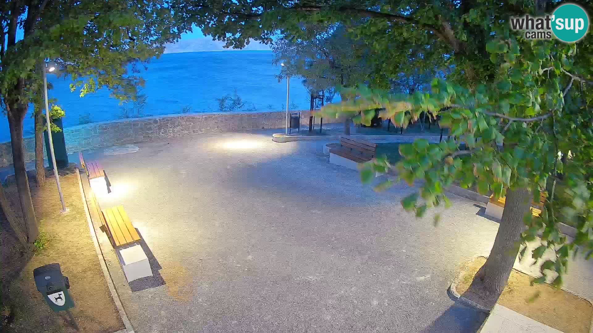 Senj Live Webcam – Schriftstellerpark und Velebit-Kanal
