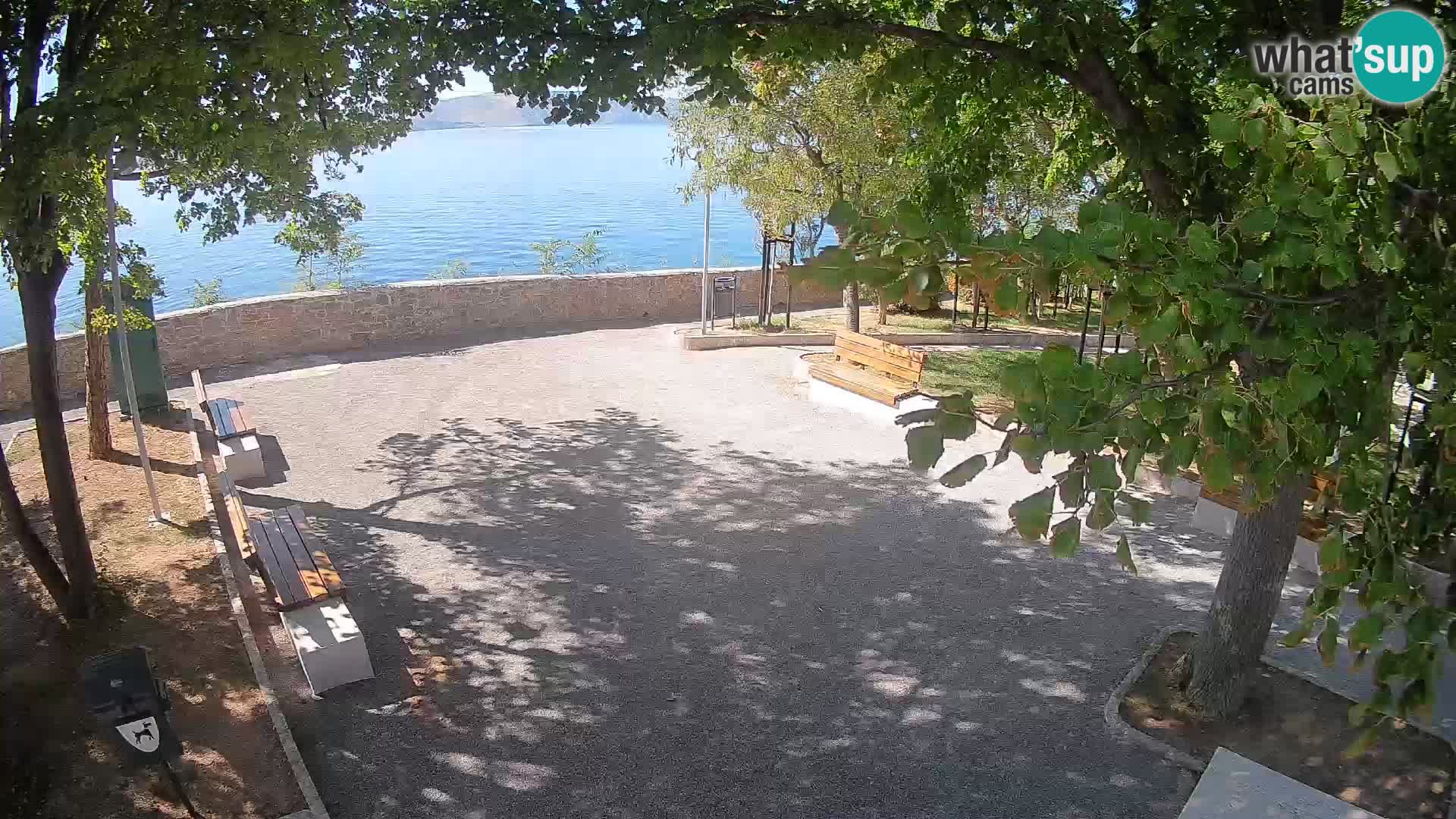 Kamera uživo Senj – Park književnika i Velebitski kanal