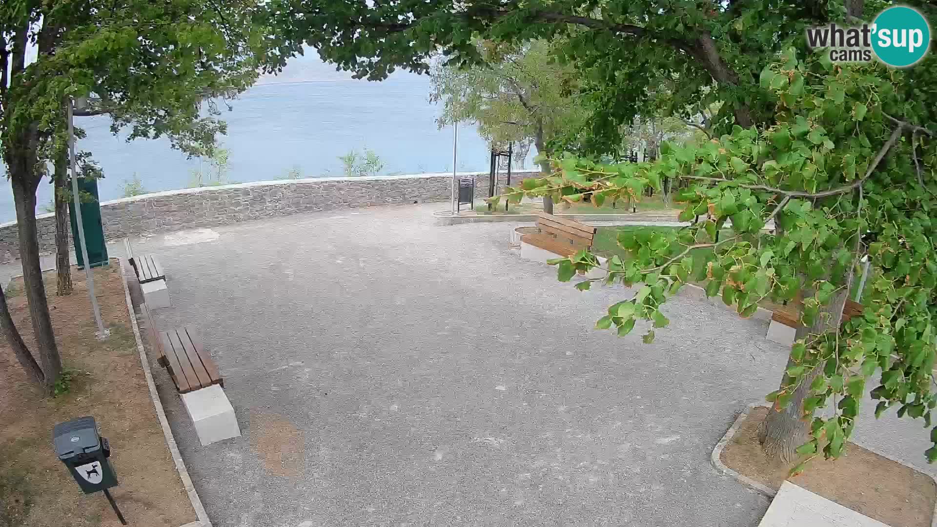 Senj Live Webcam – Schriftstellerpark und Velebit-Kanal