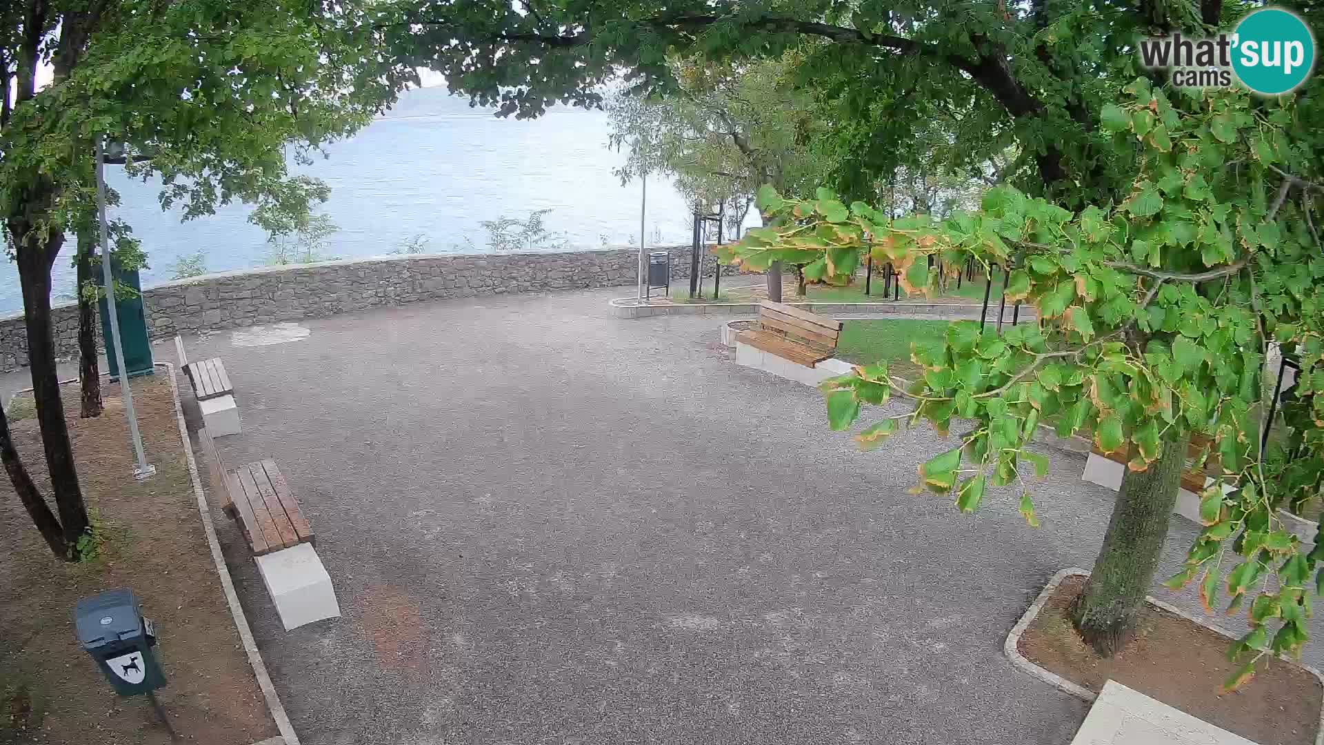 Senj Live Webcam – Schriftstellerpark und Velebit-Kanal