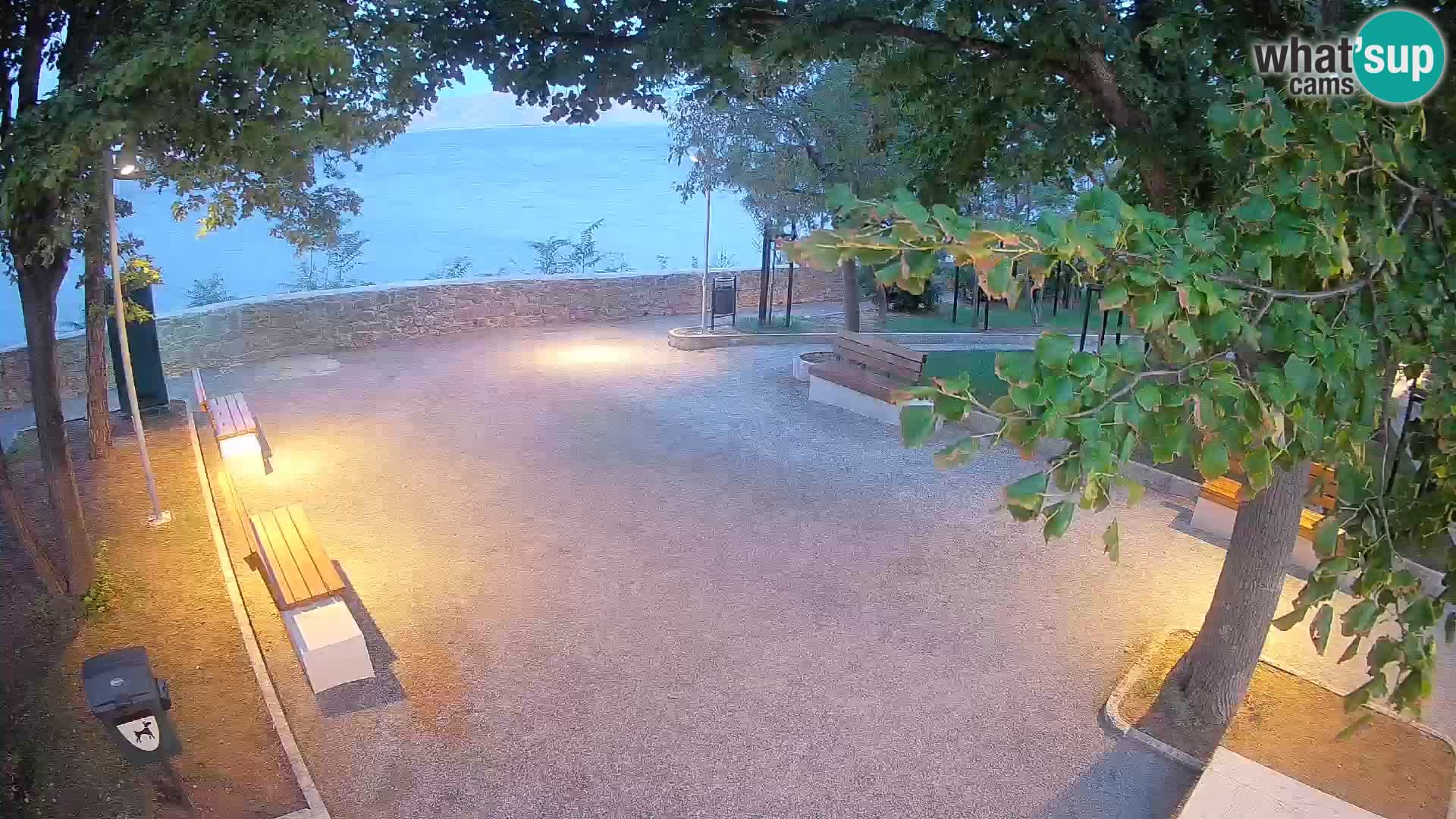 Senj Live Webcam – Schriftstellerpark und Velebit-Kanal