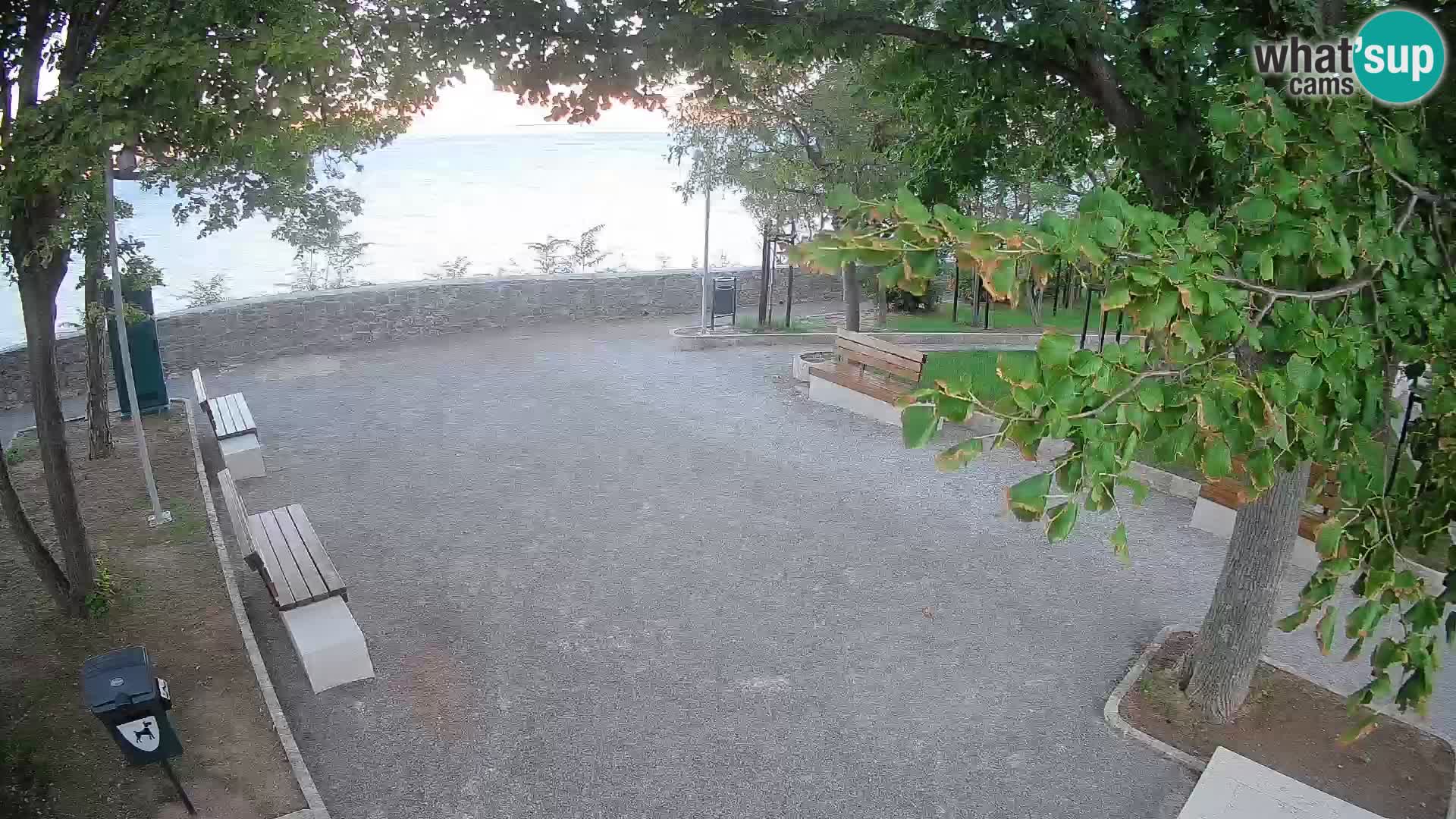 Senj Live Webcam – Schriftstellerpark und Velebit-Kanal