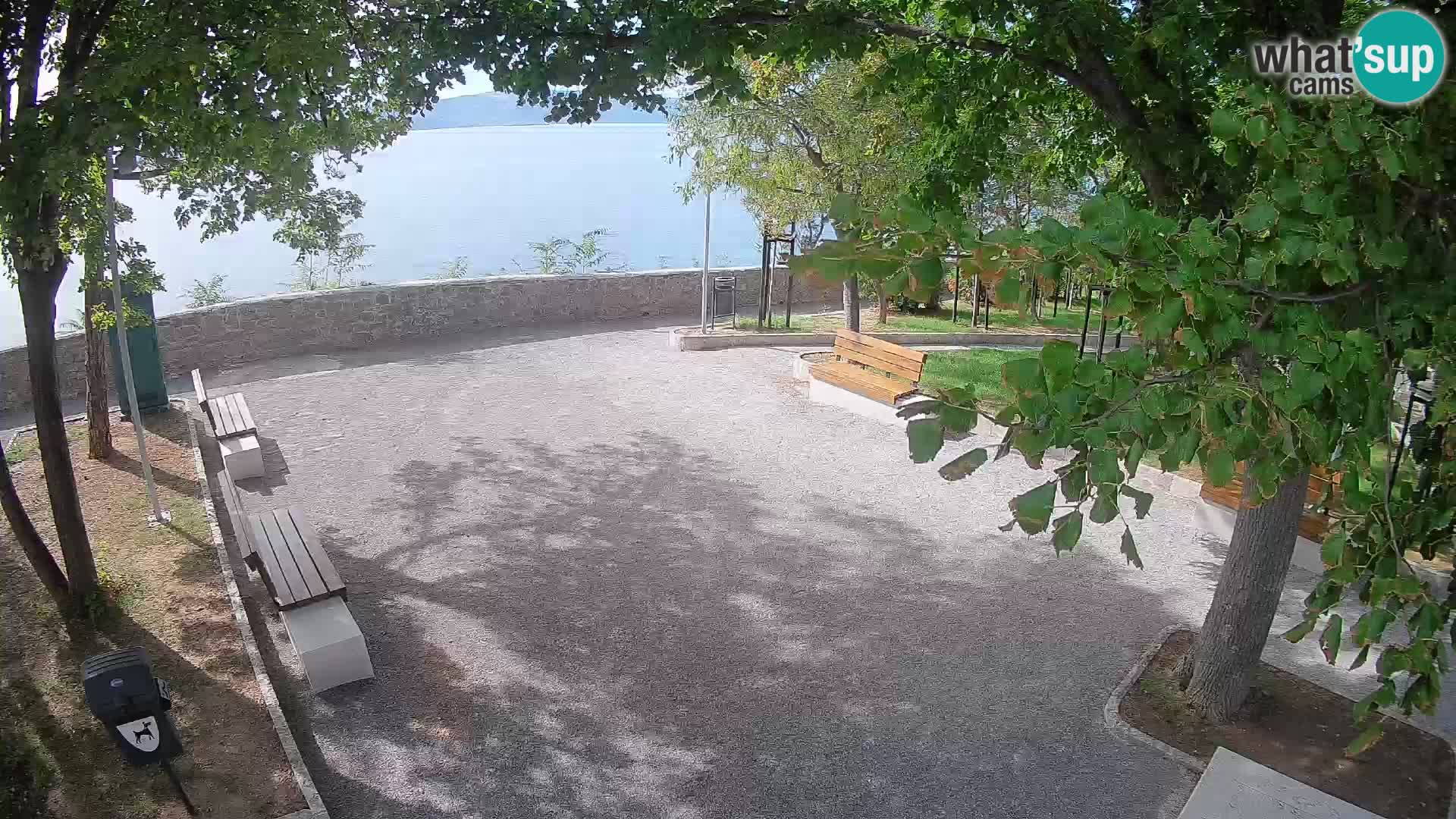 Senj Live Webcam – Schriftstellerpark und Velebit-Kanal