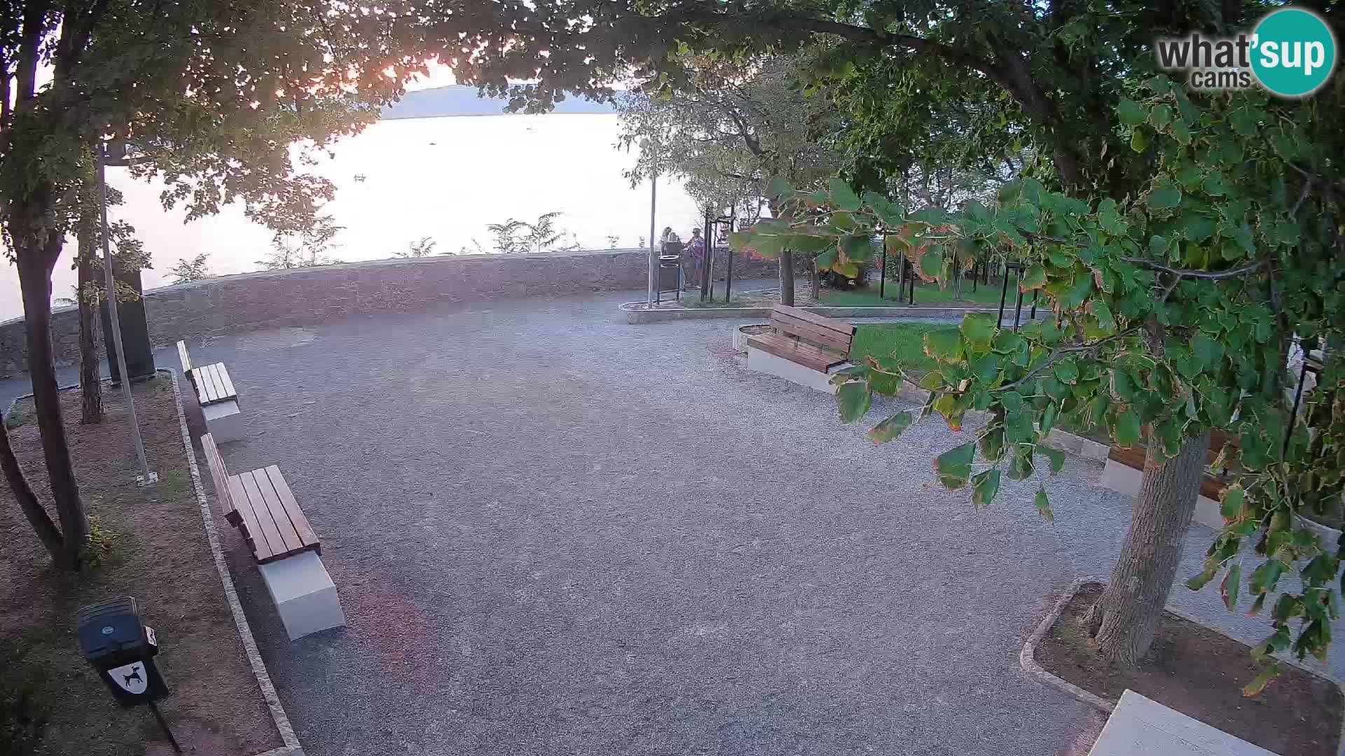 Senj Live Webcam – Schriftstellerpark und Velebit-Kanal