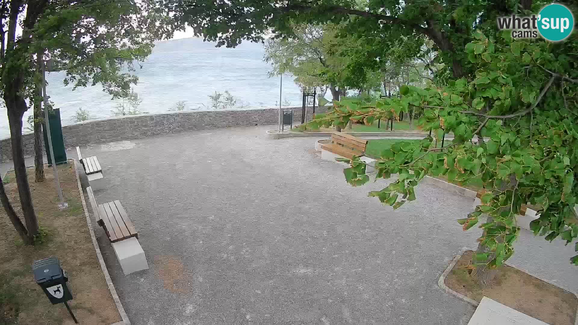 Kamera uživo Senj – Park književnika i Velebitski kanal