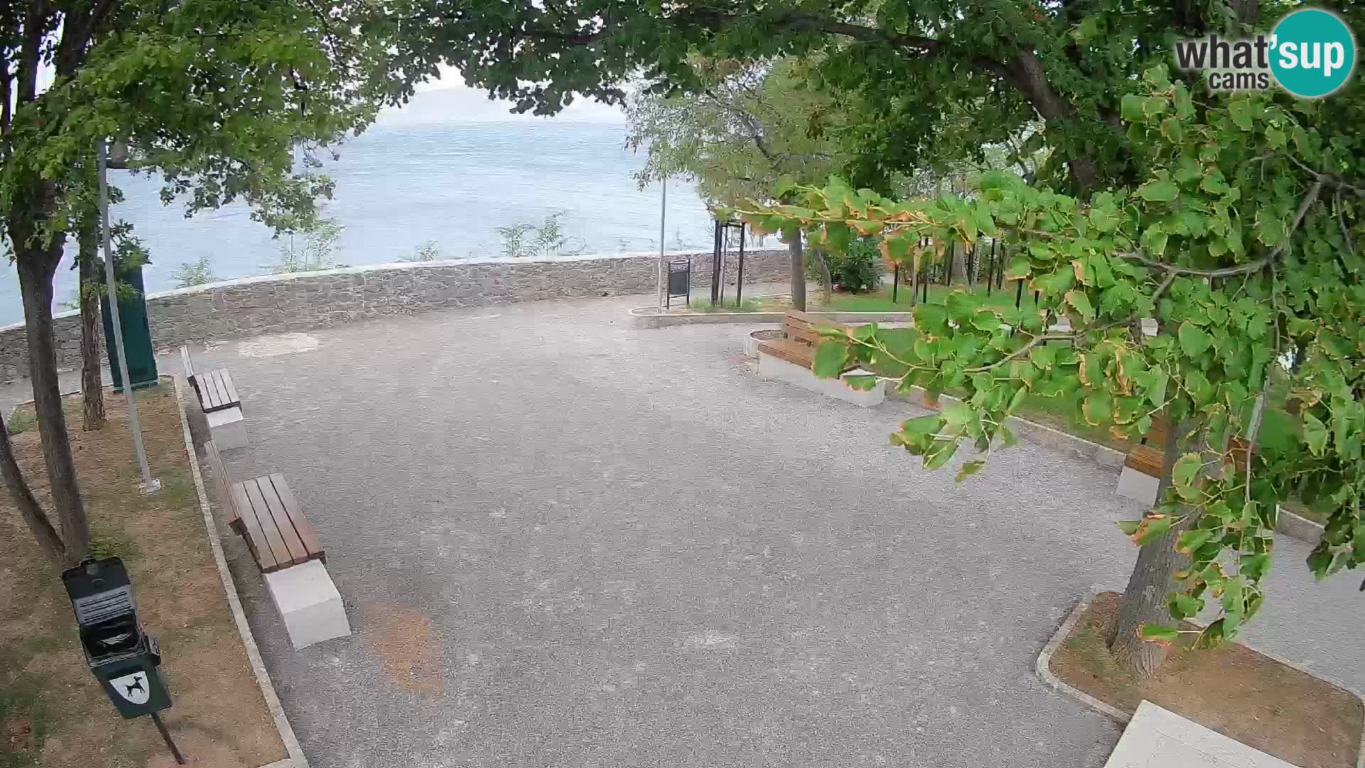 Kamera uživo Senj – Park književnika i Velebitski kanal