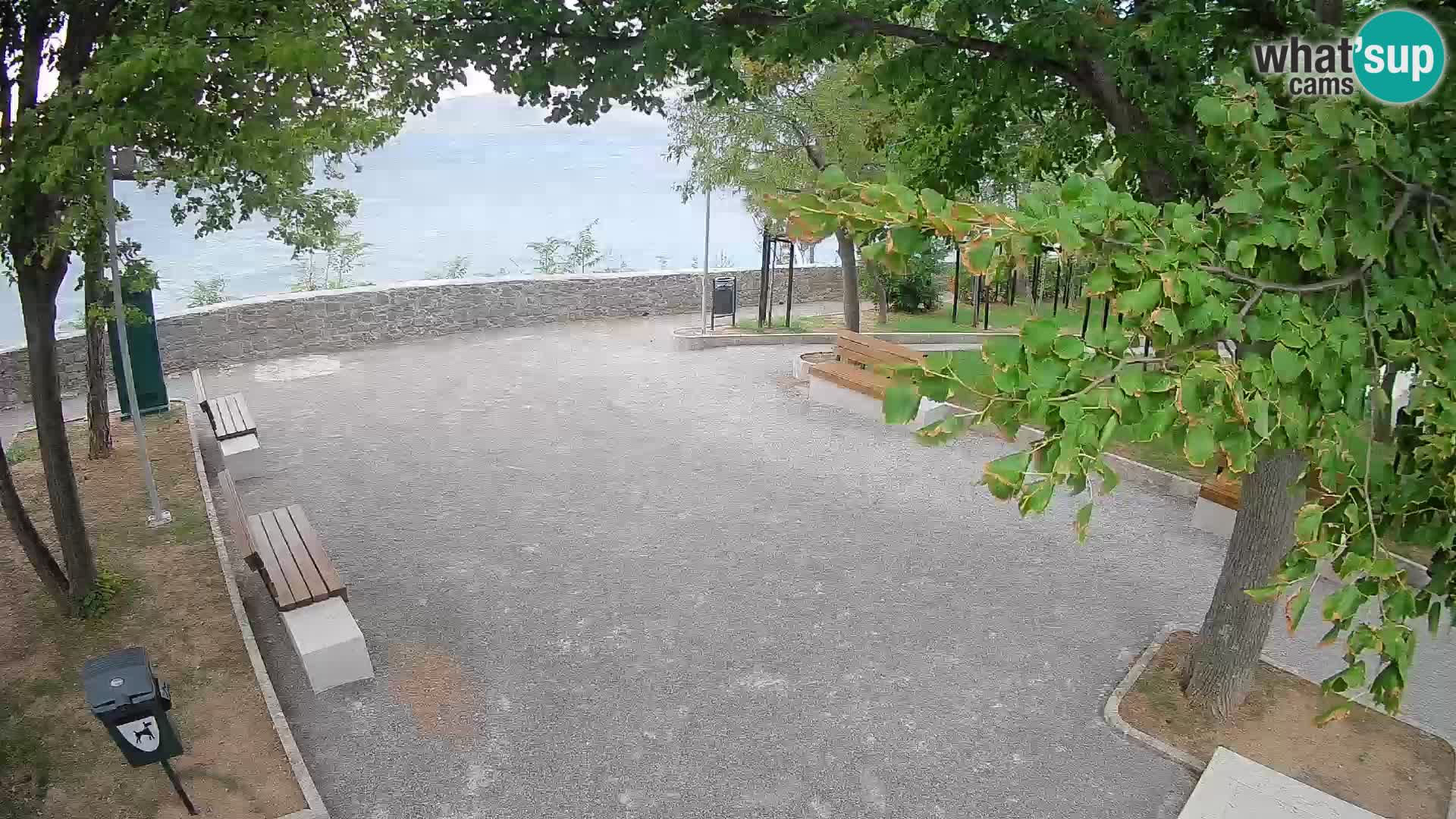 Senj Live Webcam – Schriftstellerpark und Velebit-Kanal