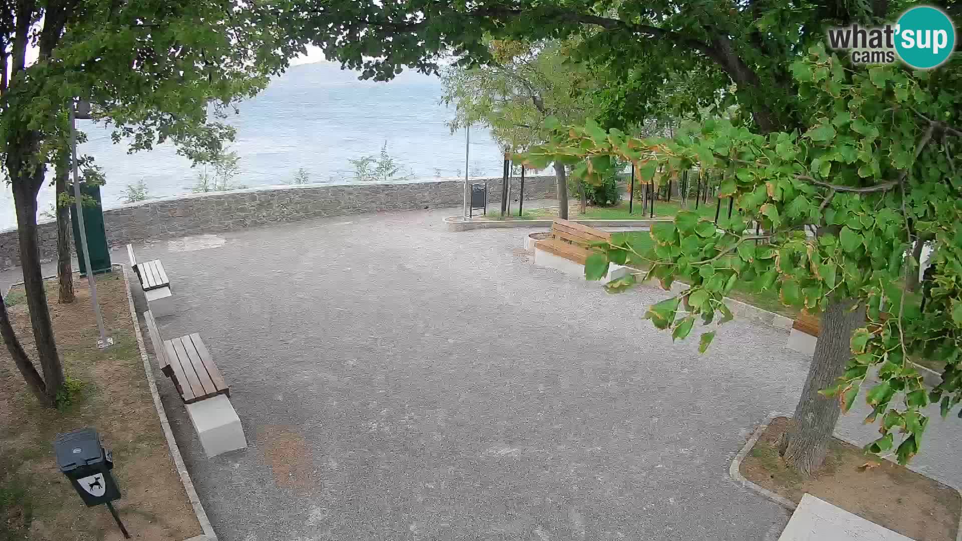 Kamera uživo Senj – Park književnika i Velebitski kanal