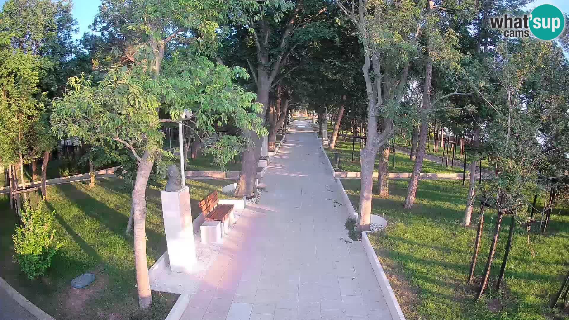 Writers’ Park Webcam Senj – Live by the Sea