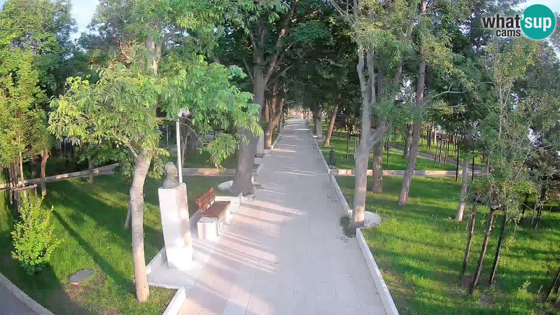 Writers’ Park Webcam Senj – Live by the Sea