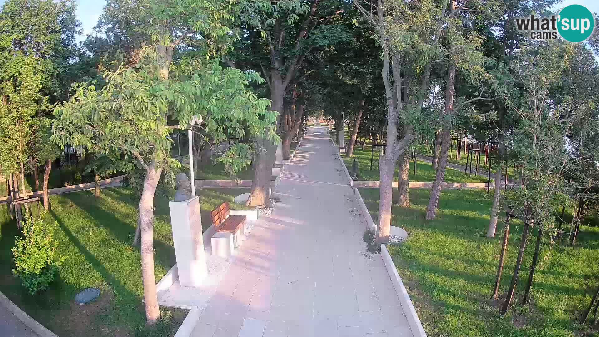 Writers’ Park Webcam Senj – Live by the Sea