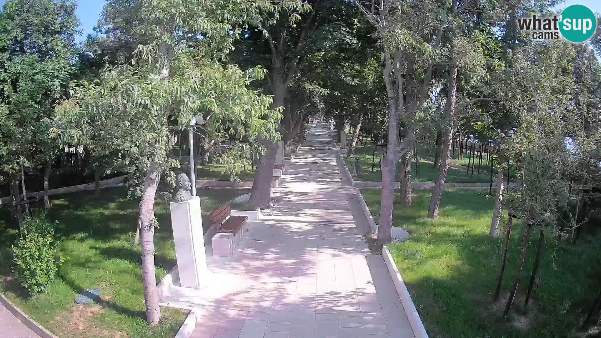 Writers’ Park Webcam Senj – Live by the Sea