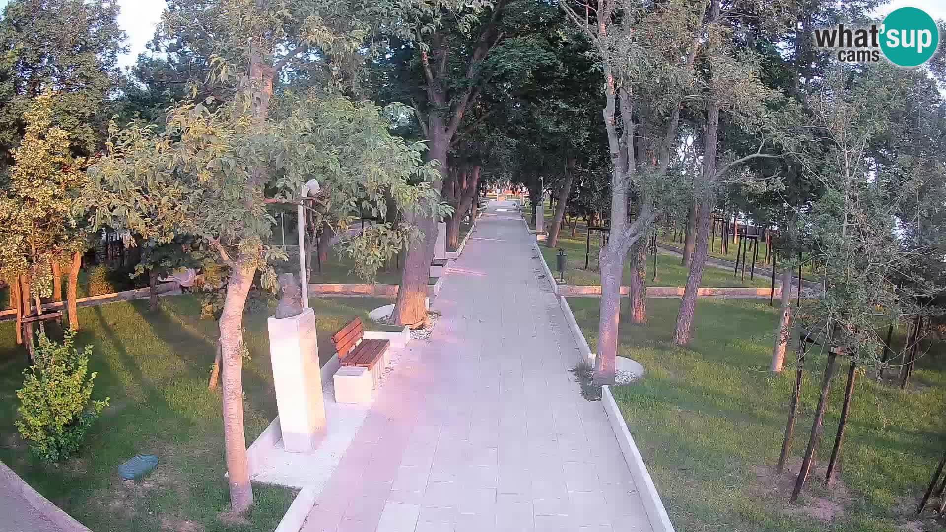 Writers’ Park Webcam Senj – Live by the Sea