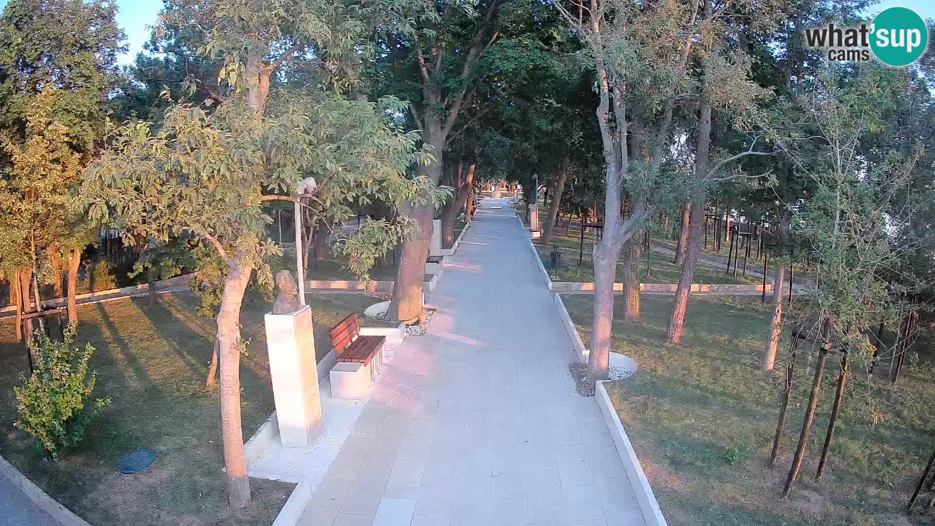 Writers’ Park Webcam Senj – Live by the Sea