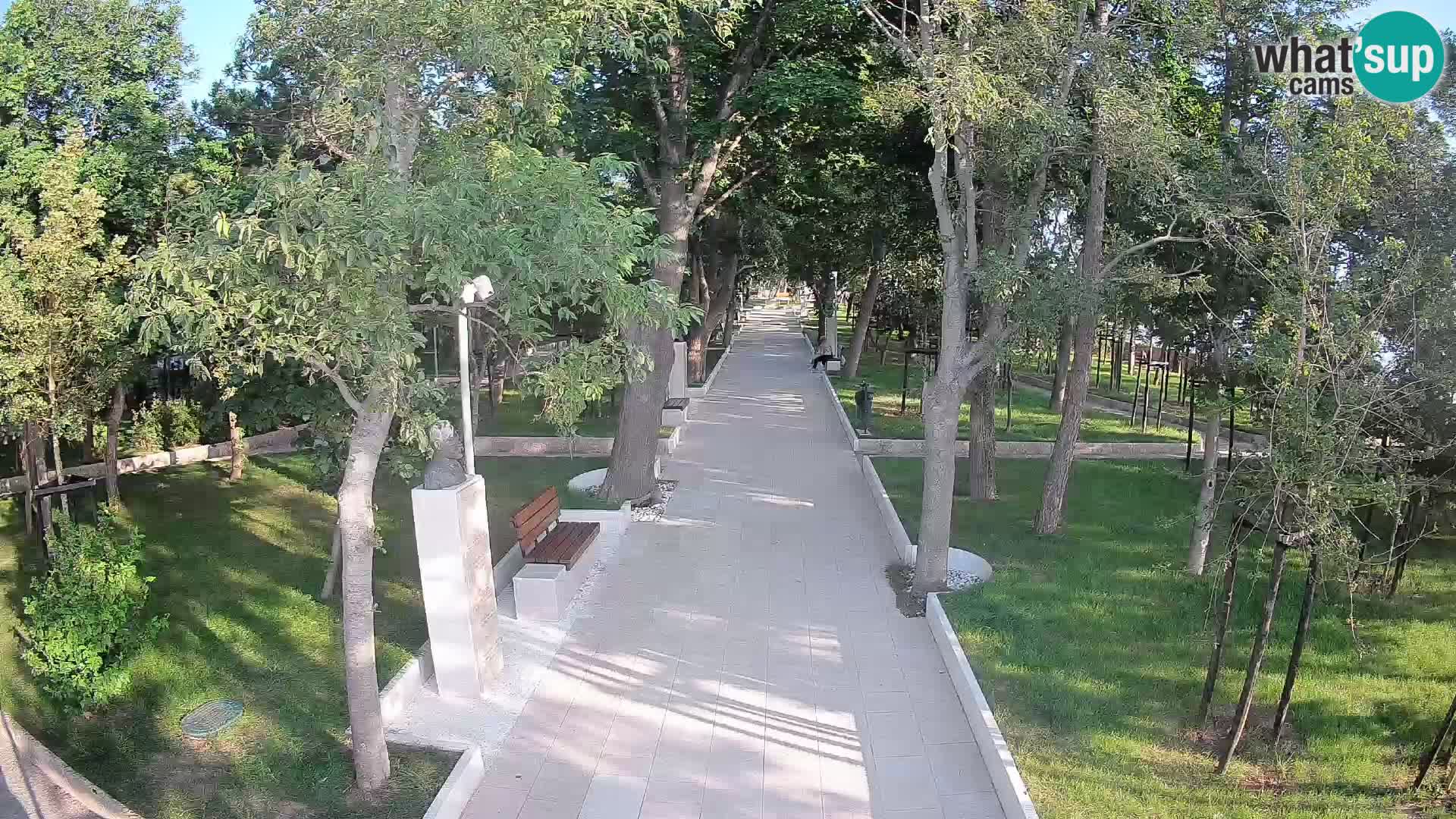 Park pisateljev Senj – Pogled v živo ob morju
